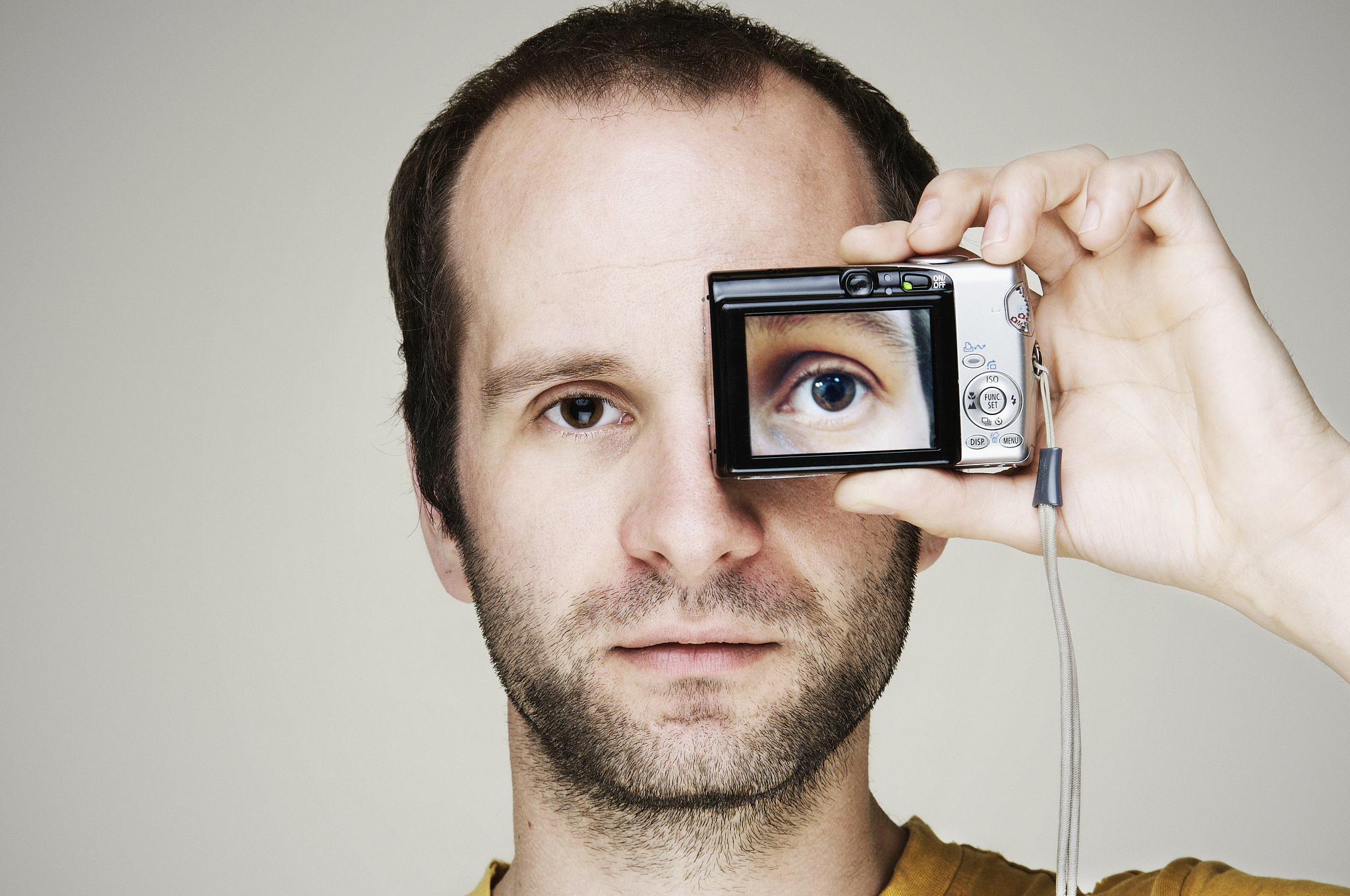 人眼的像素有多高