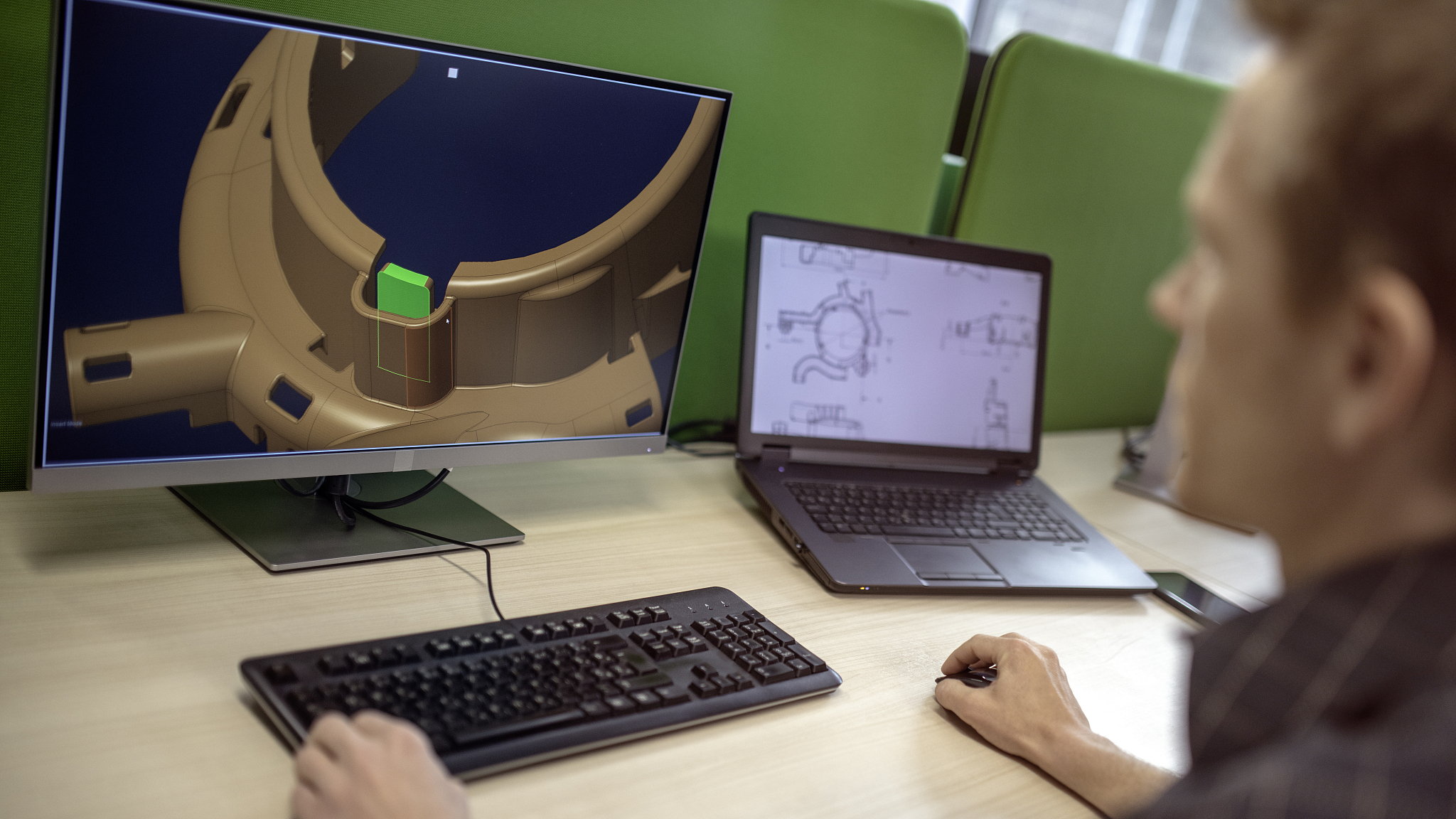 云南外事外语职业学院工程类热门专业及课程介绍