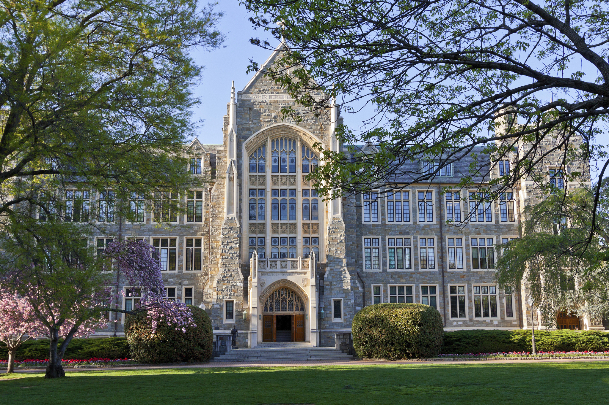front view of the georgetown university in washington