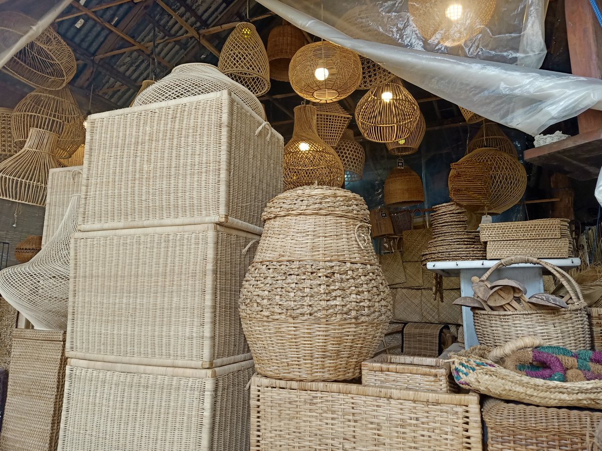 江西吉安竹编艺术：历史文化传承与文创设计助力乡村振兴