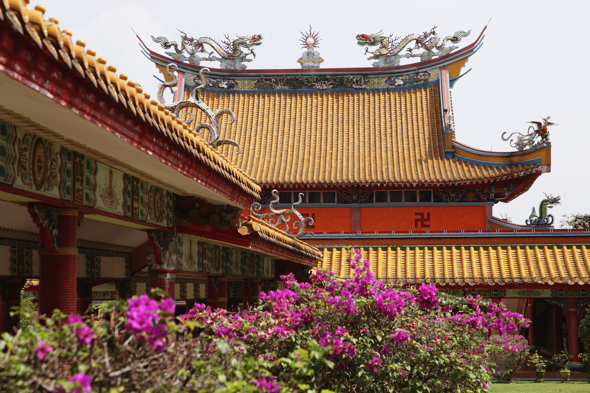 chinese buddhist temple