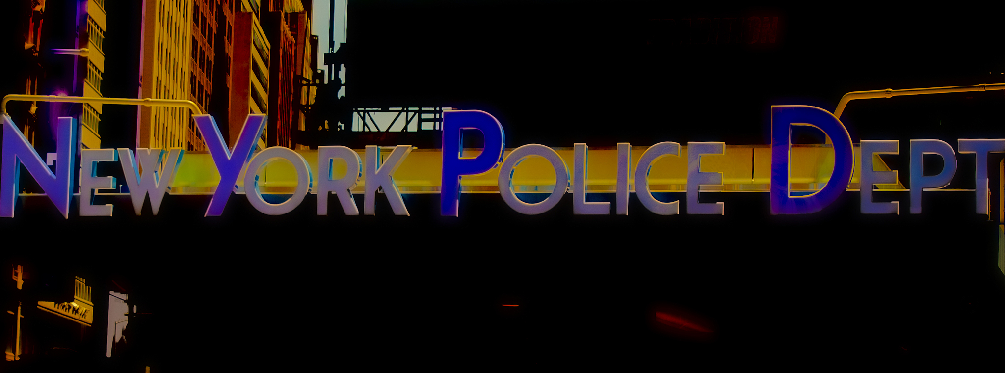 在windows下写一个批处理程序使用了FFmpeg 60版本命令行工具来批量去除视频的片头和片尾并保存为新视频文件。