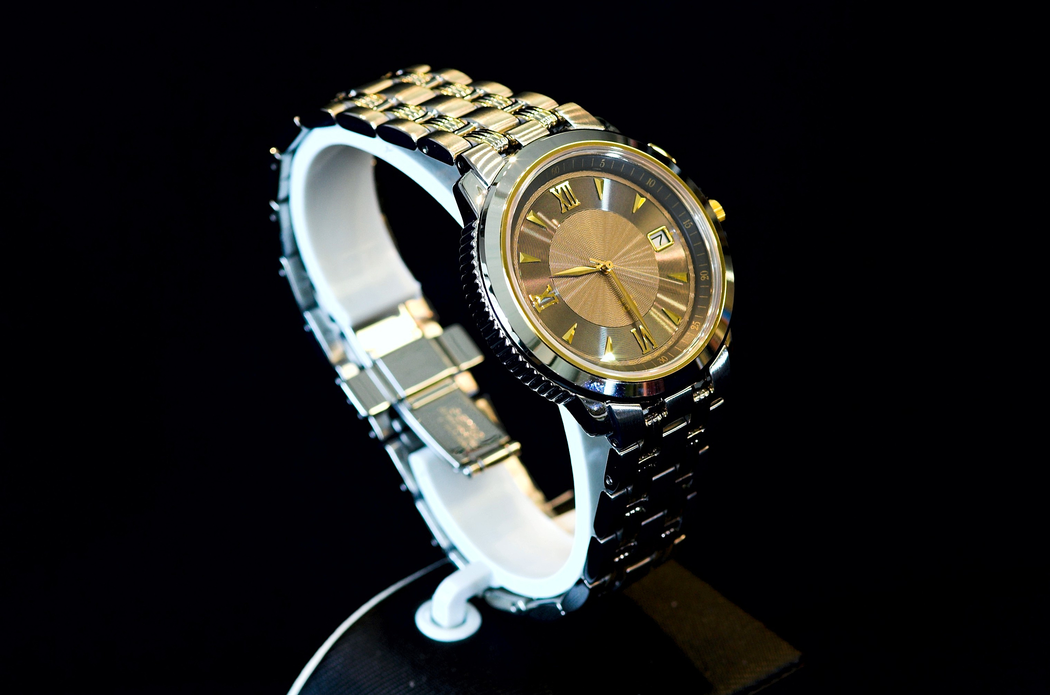 劳力士手表保养指南：延长使用寿命，保持最佳状态