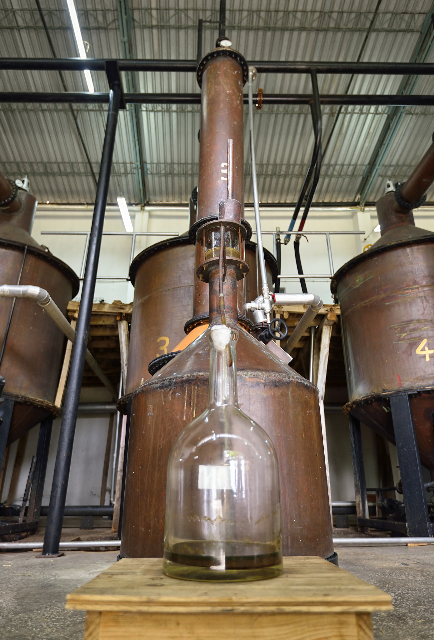 原料温度升高对精馏塔分离效果的影响