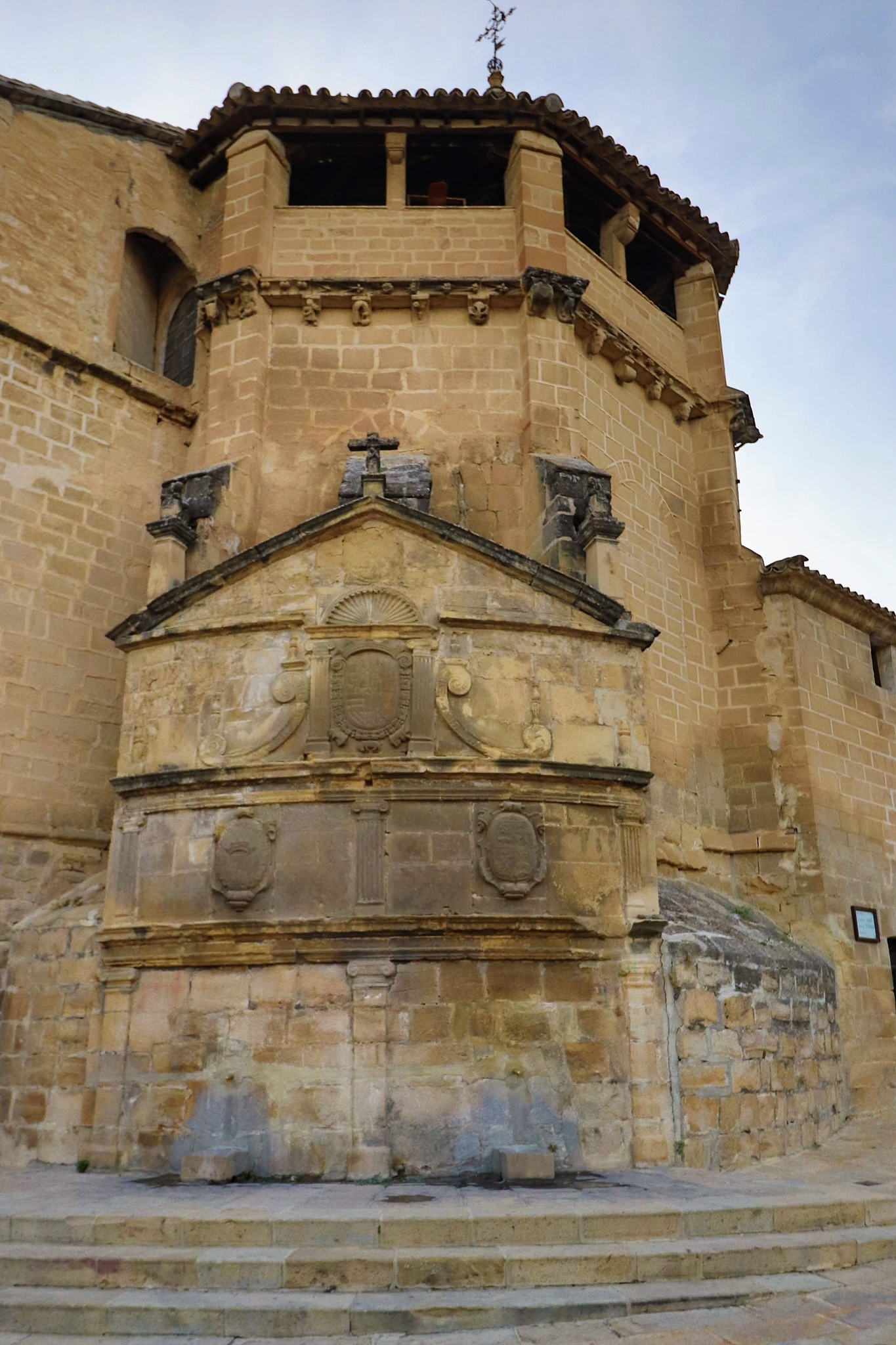 renaissance public fountain