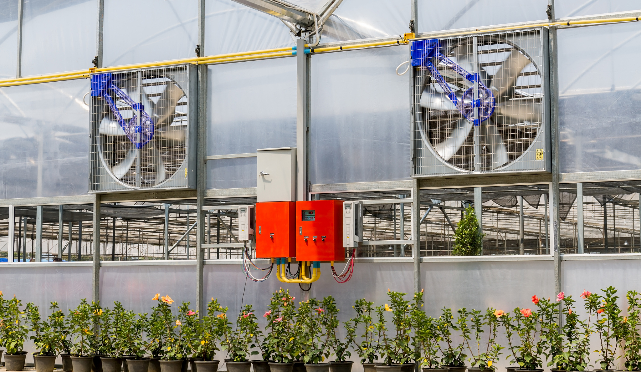 95平方铝线承载电流：安全负载及影响因素