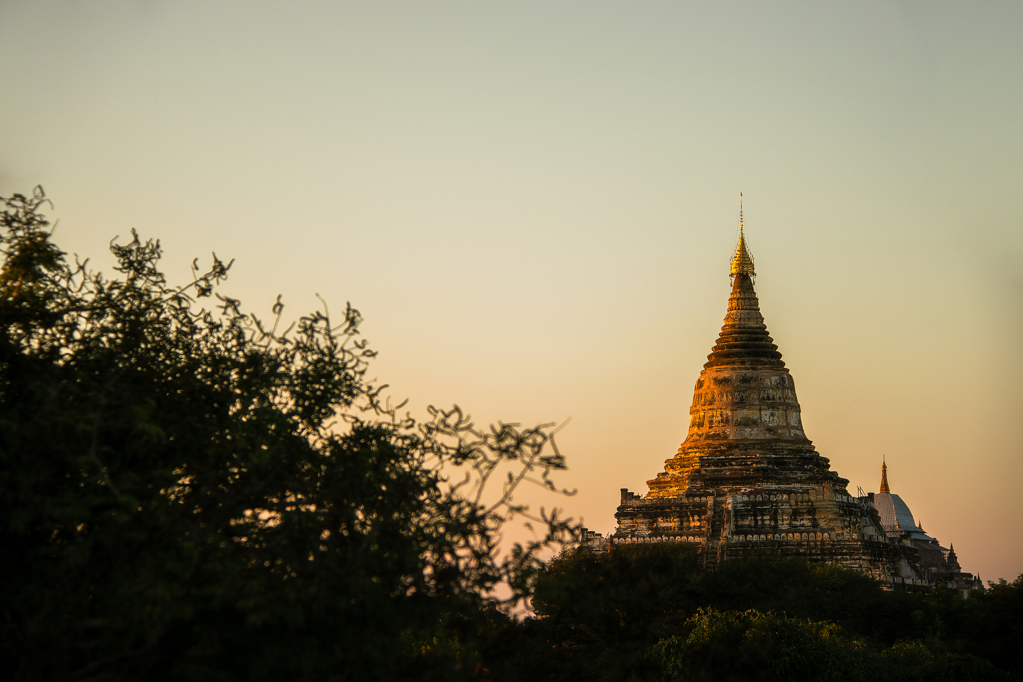 shwesandaw pagoda