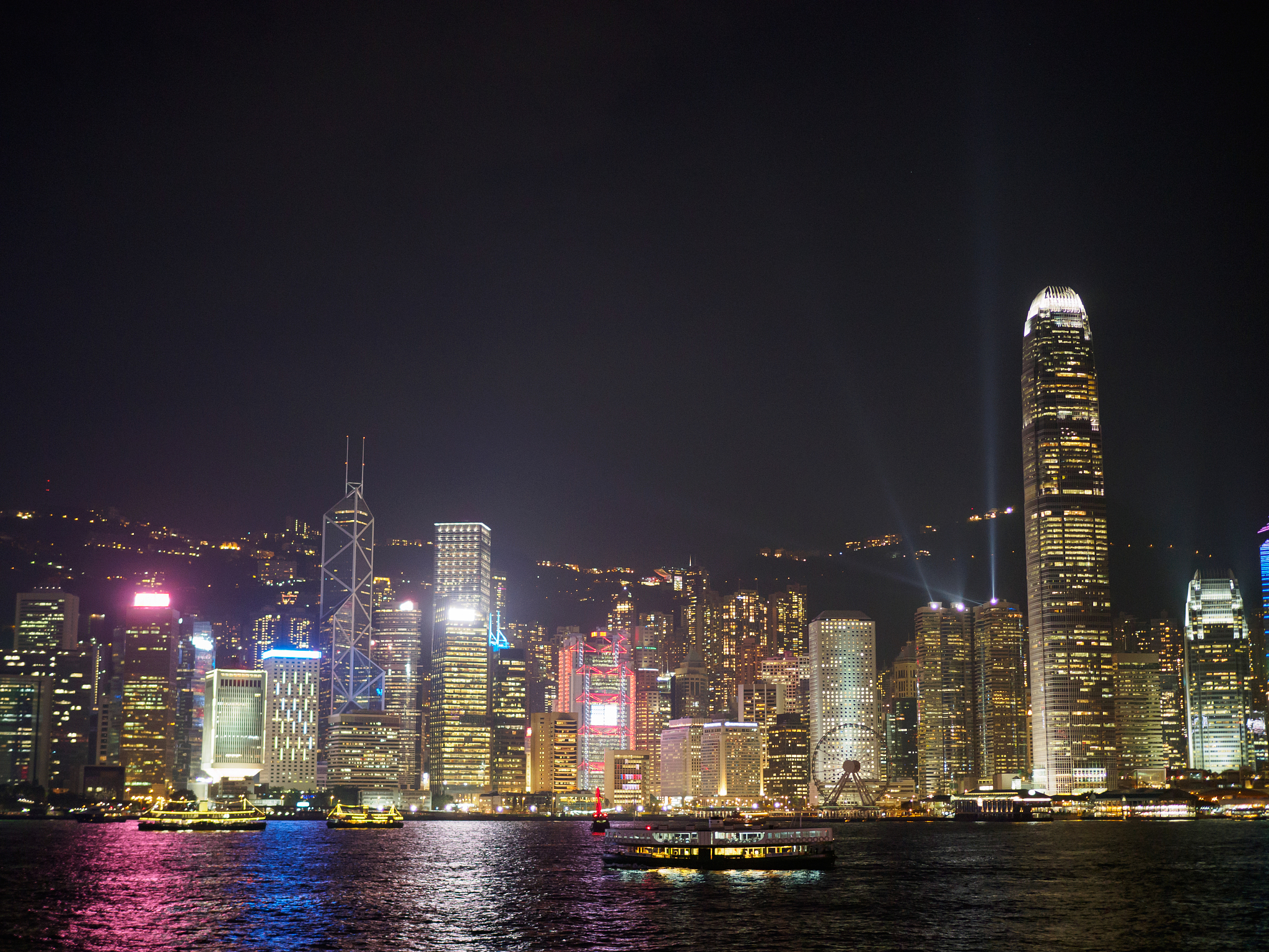 hong kong skyline.