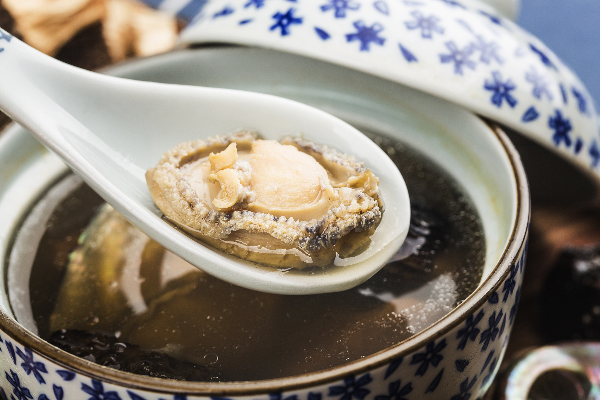 chinese cuisine-abalone and morel soup