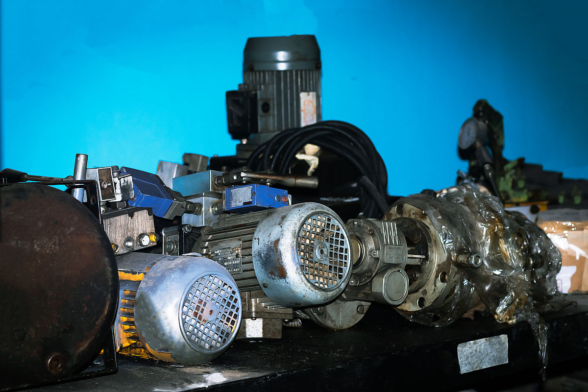 成都市工业职业技术学校招生简章