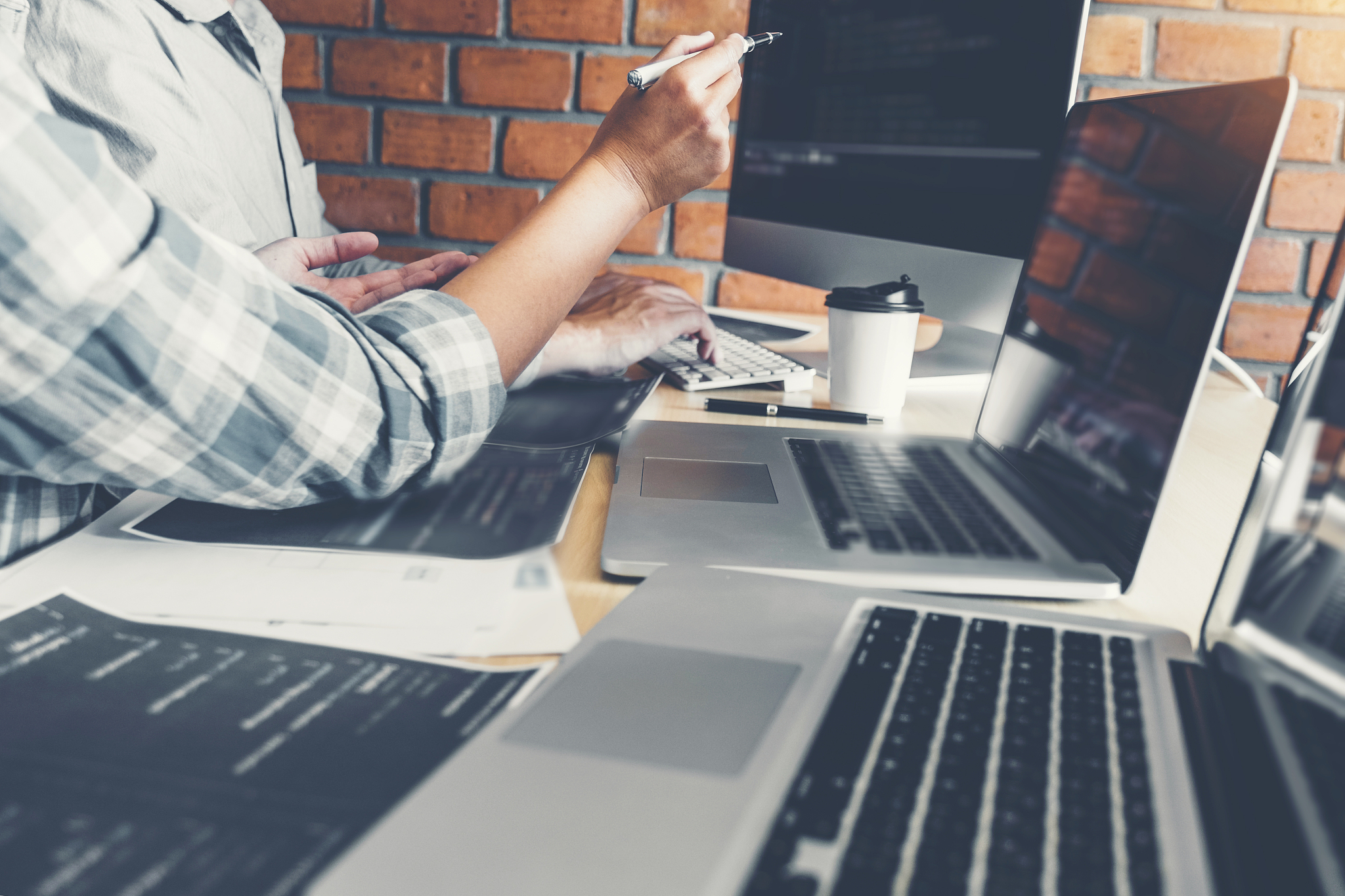 developing programmer team development website design and coding