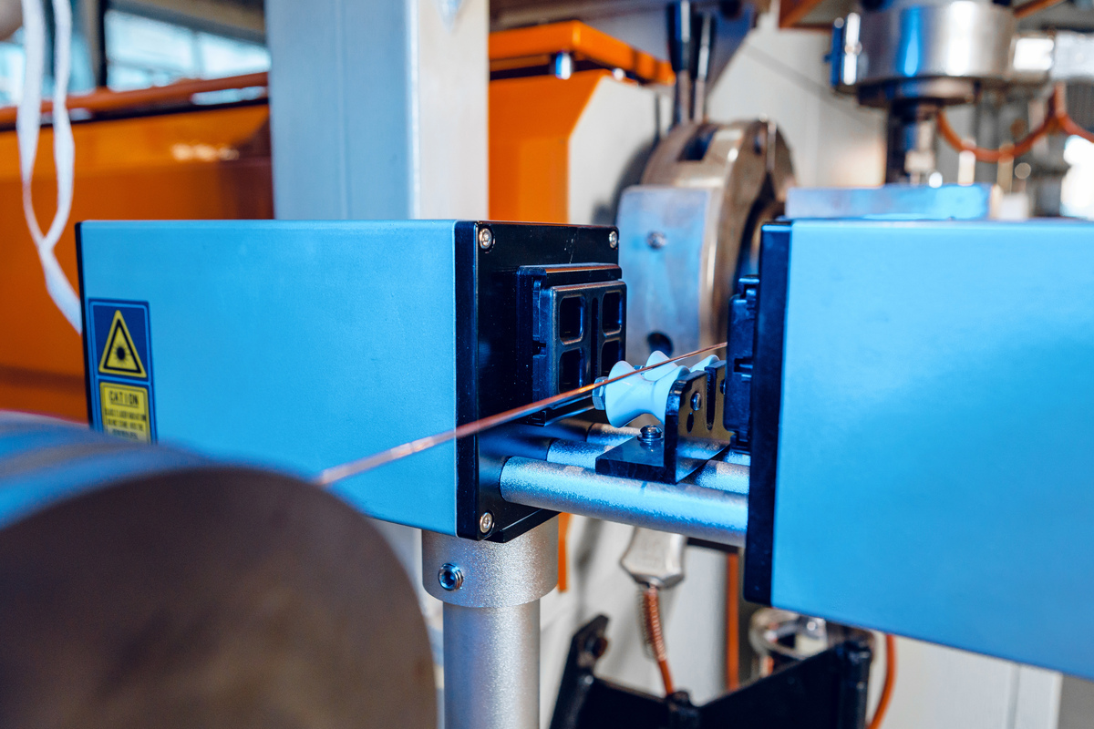 电缆剖切机技术挑战与解决方案