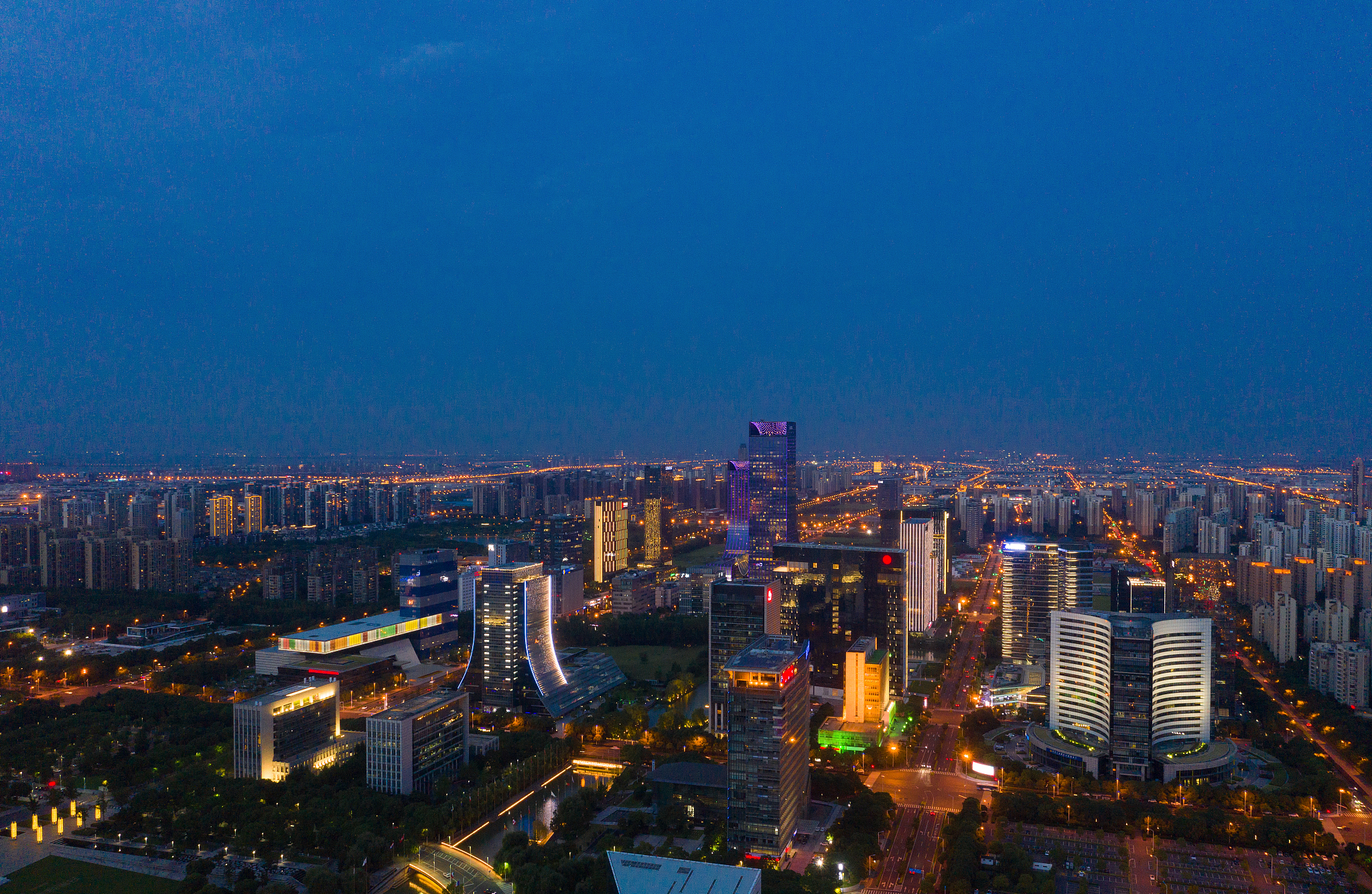 航拍现代城市风光夜景