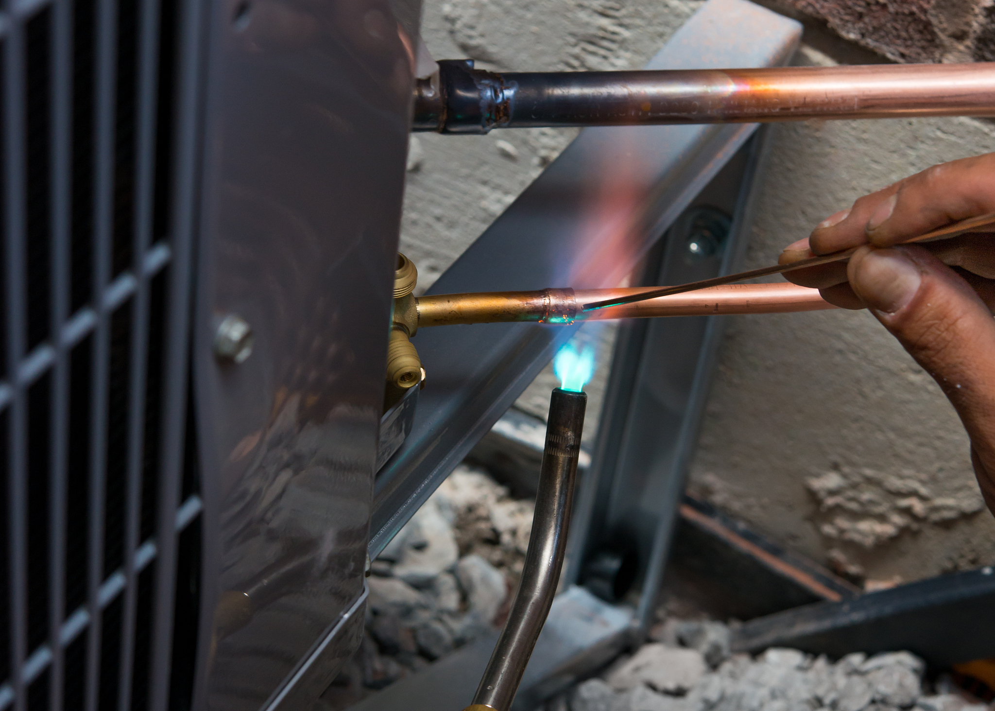 铜线焊接乙炔用量估算：影响因素及注意事项