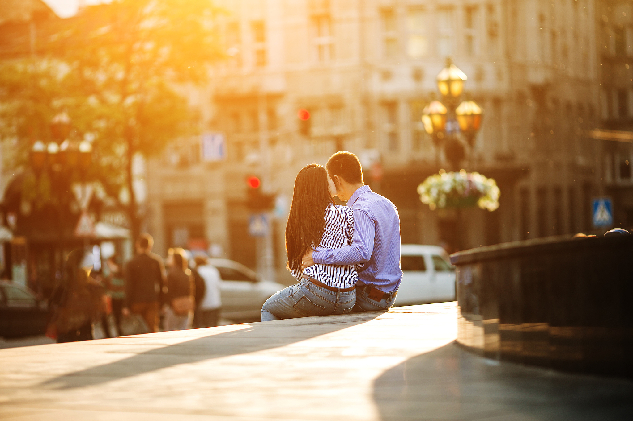 爱情的奇迹：李明和小雅的浪漫故事