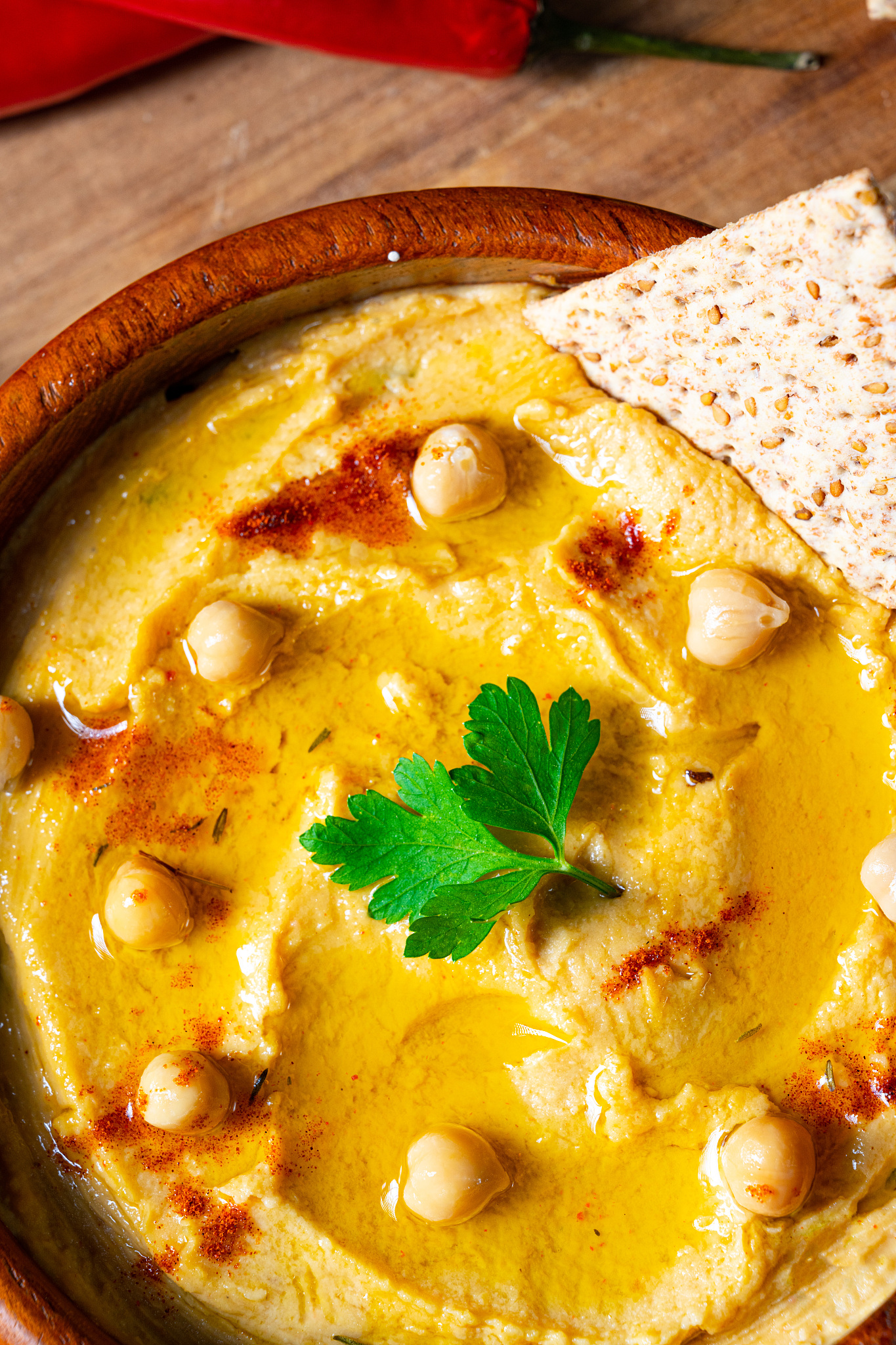delicious hummus paste with lemon and chilli