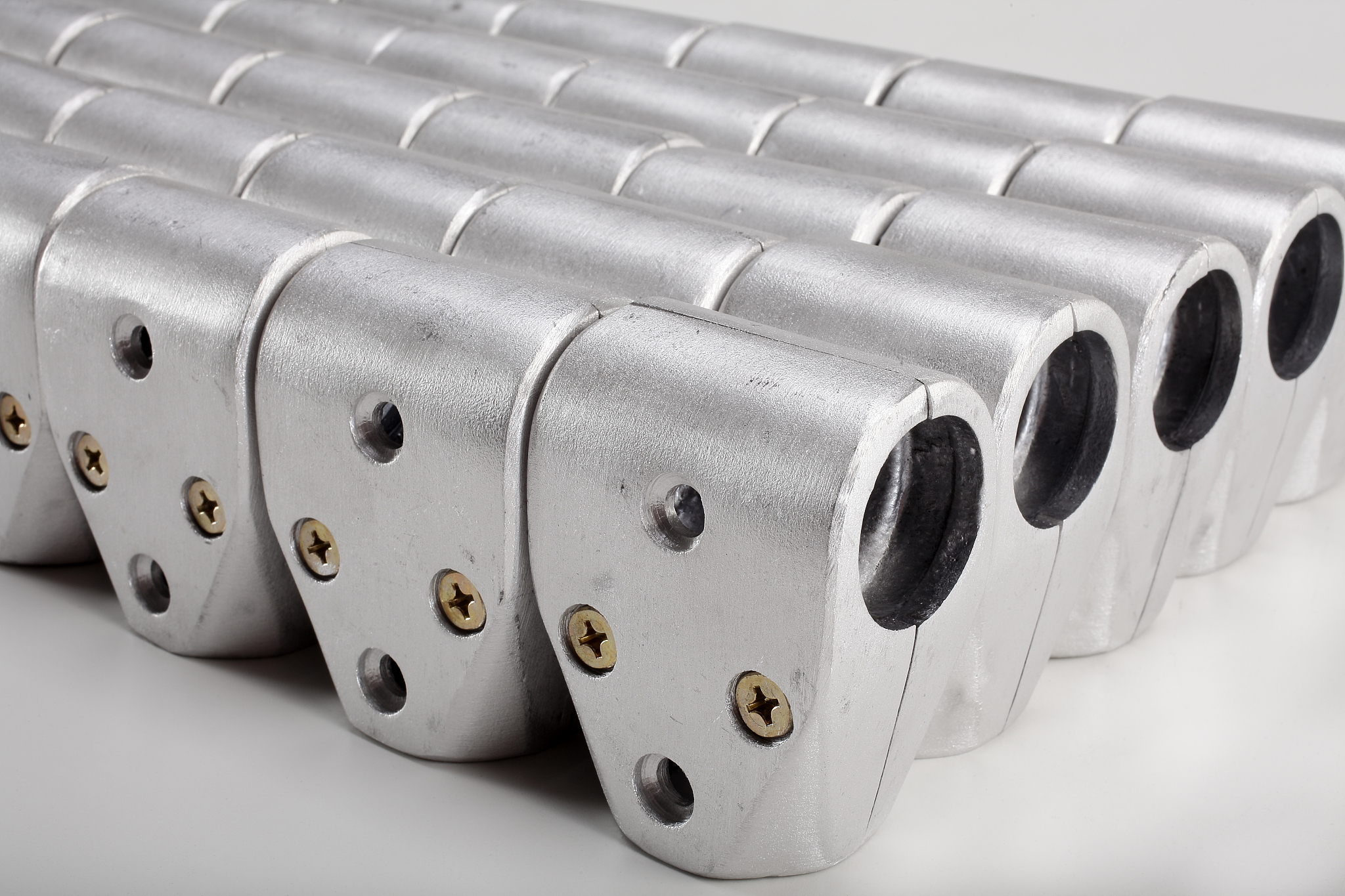 Securely Fastening Pipelayer Spare Parts with 10-Ton Lashing Belts