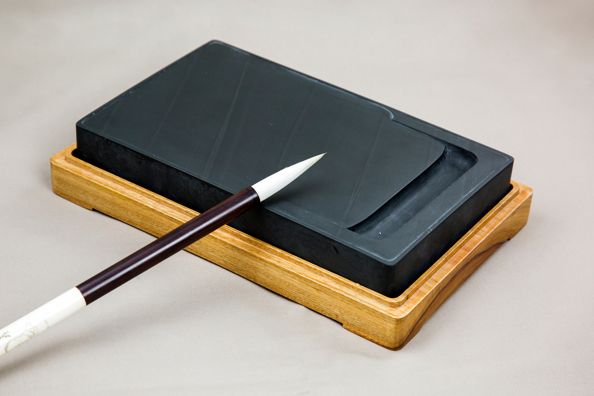 文房四宝里的金不换是干什么用的我也没用过不知道怎么可以调成墨