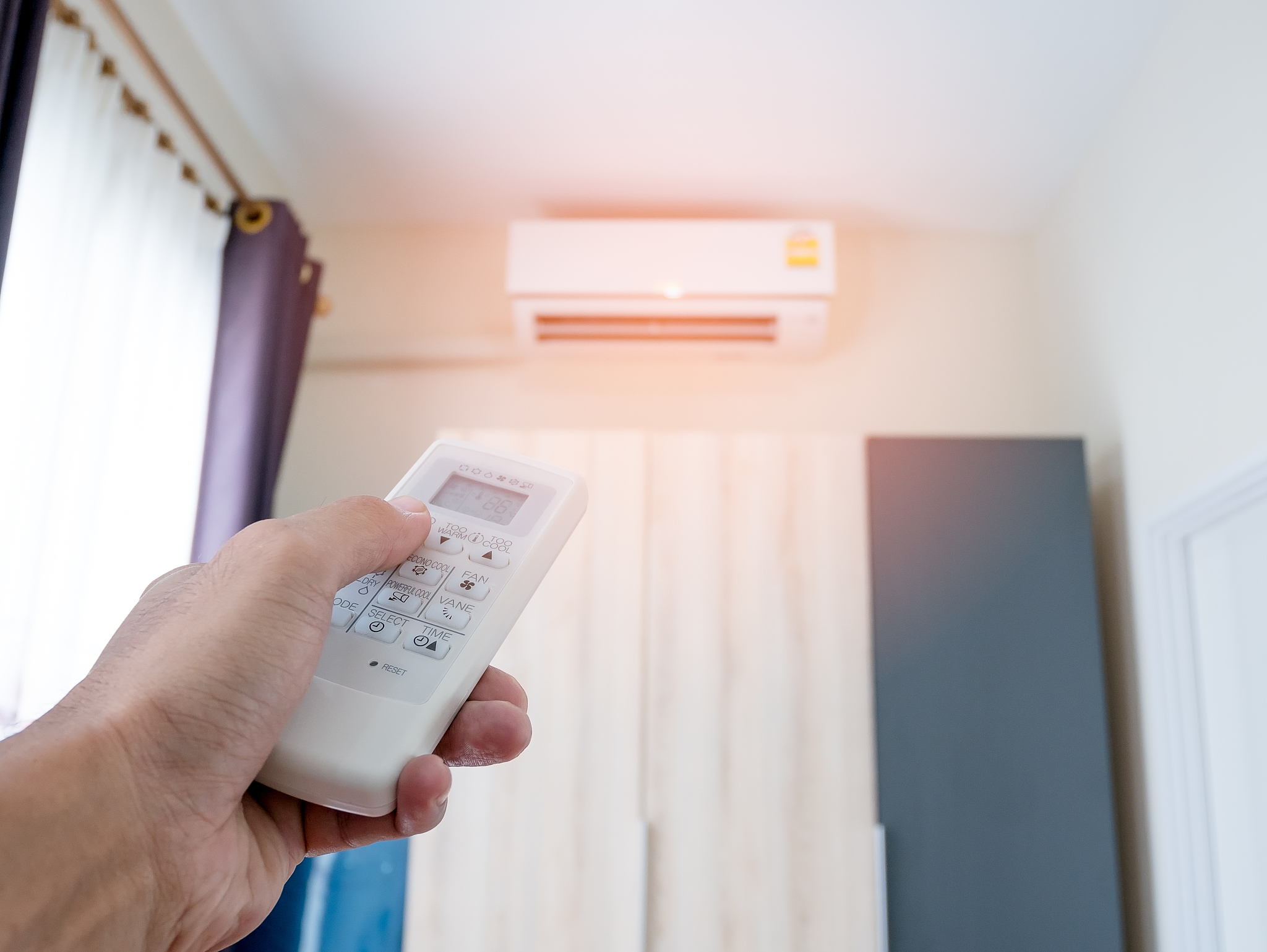 10平方分体空调 vs 水冷空调：哪个更节能？ - 能效比对比