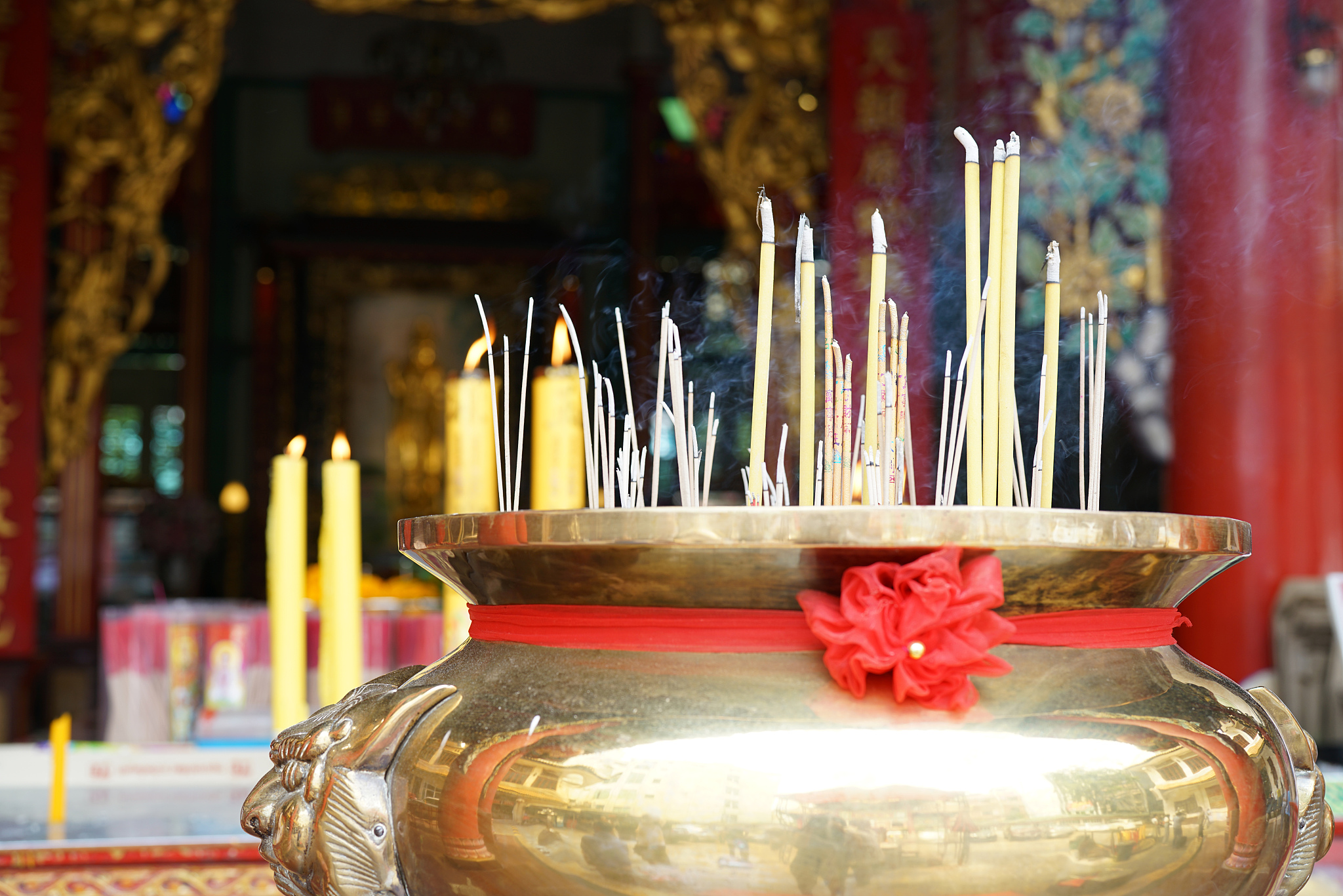 取20个以檀香为产品的品牌名称并说明含义不要含有檀香两个字