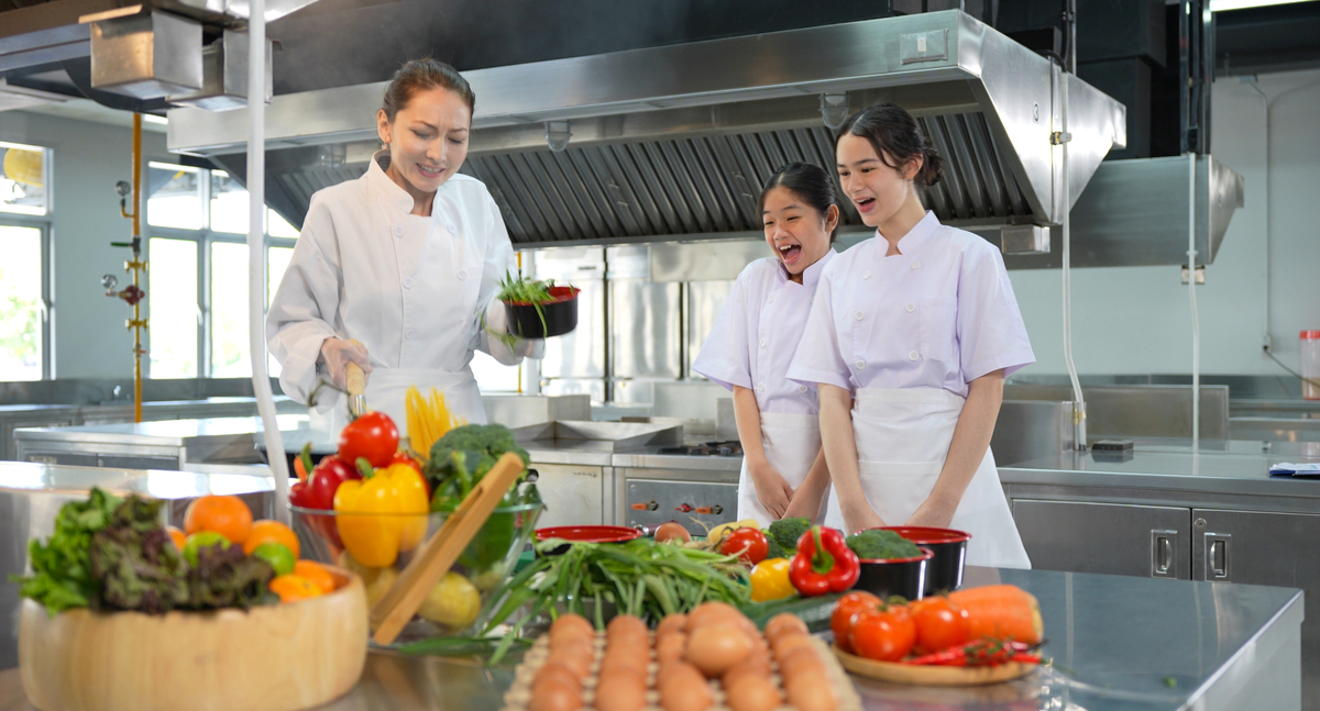 烹饪与营养教育专业学什么？就业前景怎么样？