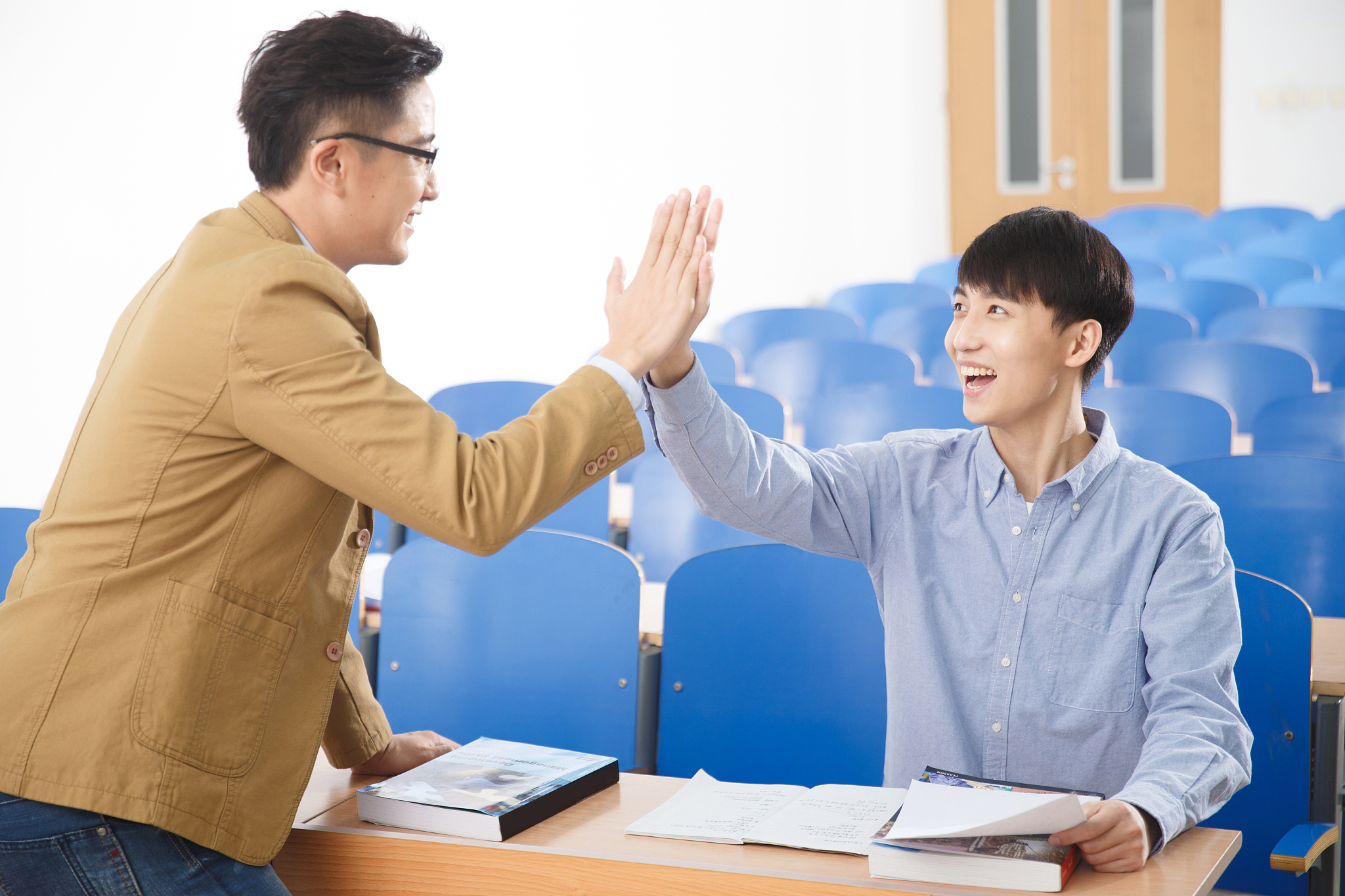 大学生德育教育探讨：培养高素质人才，推动和谐社会建设