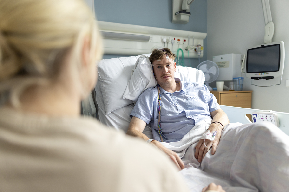 膀胱癌患者心理护理指南：如何应对治疗和康复中的心理挑战