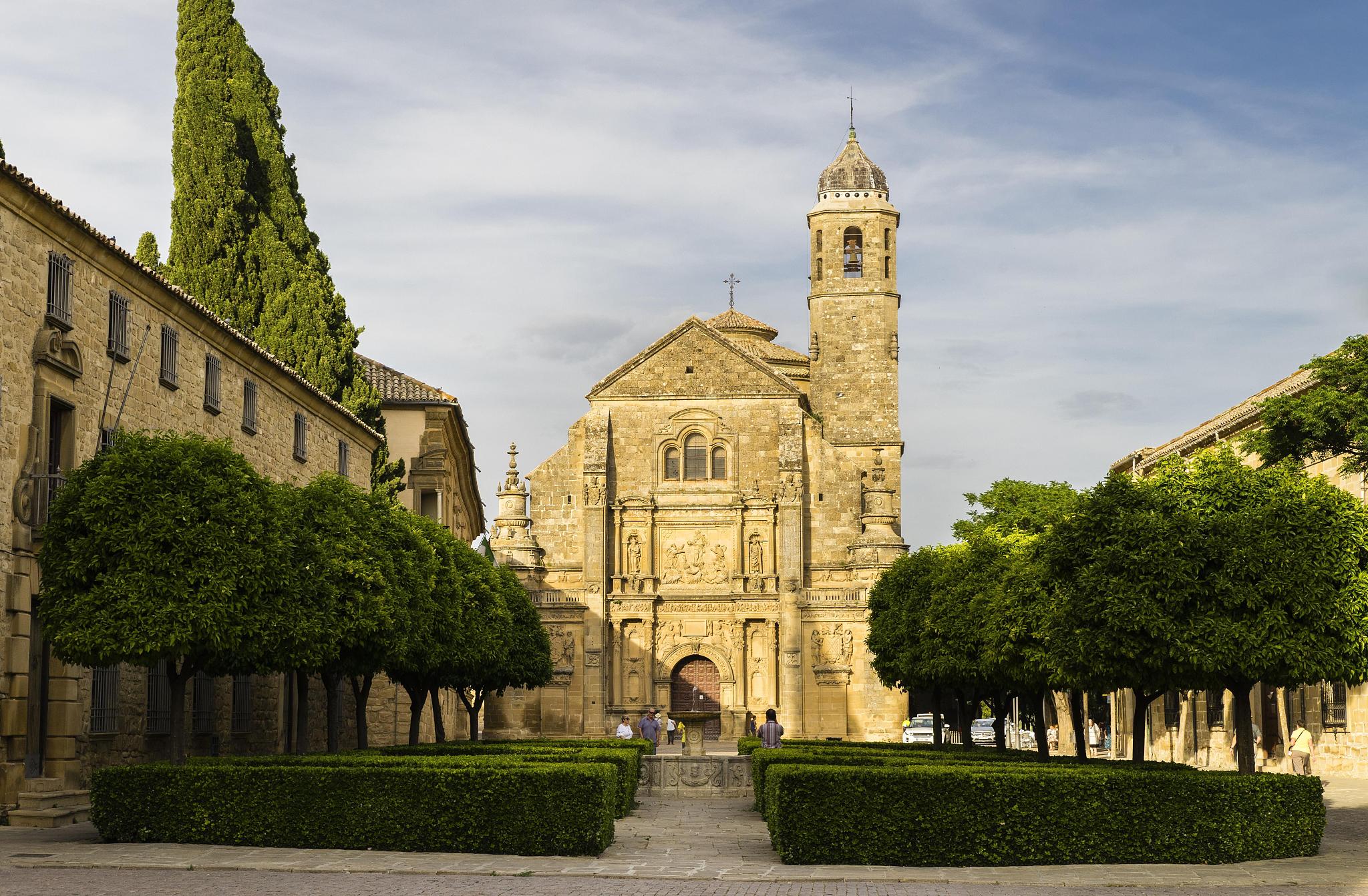 capilla del salvador, saviour chapel, renaissance, plaza vazquez