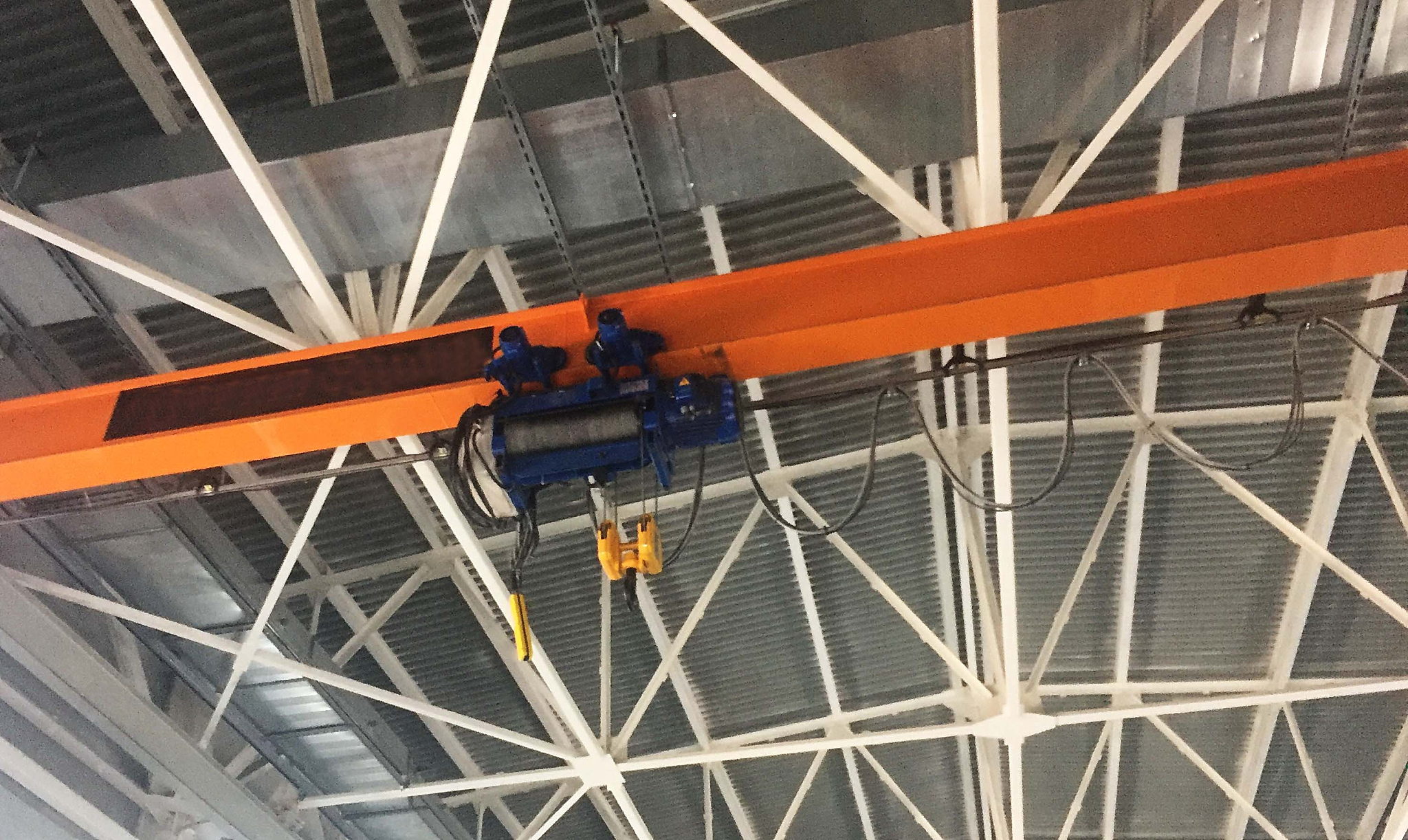 电动单梁起重机的大车机构