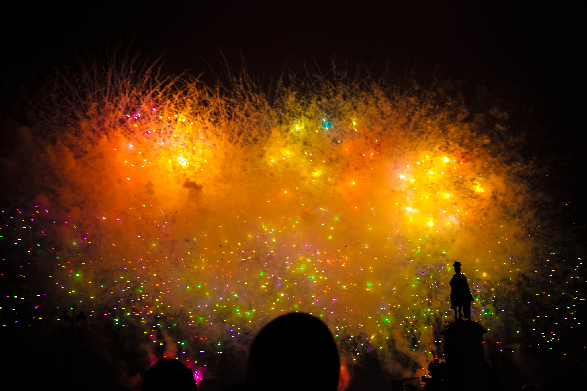 爆炸性的魔力体验：告别甜蜜麻痹，感受狂野火花