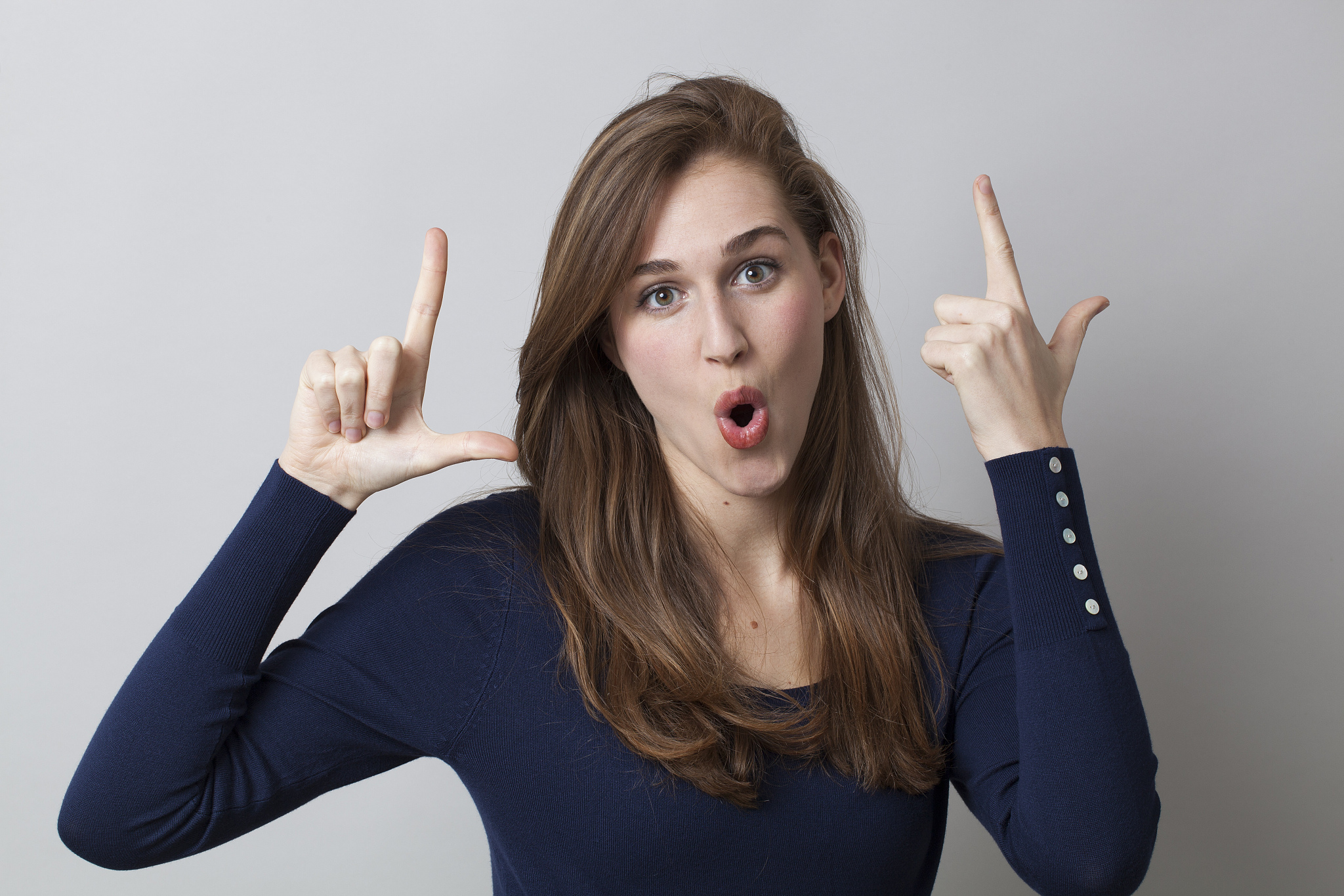 英雄联盟技术提升指南：从新手到高手必备技巧