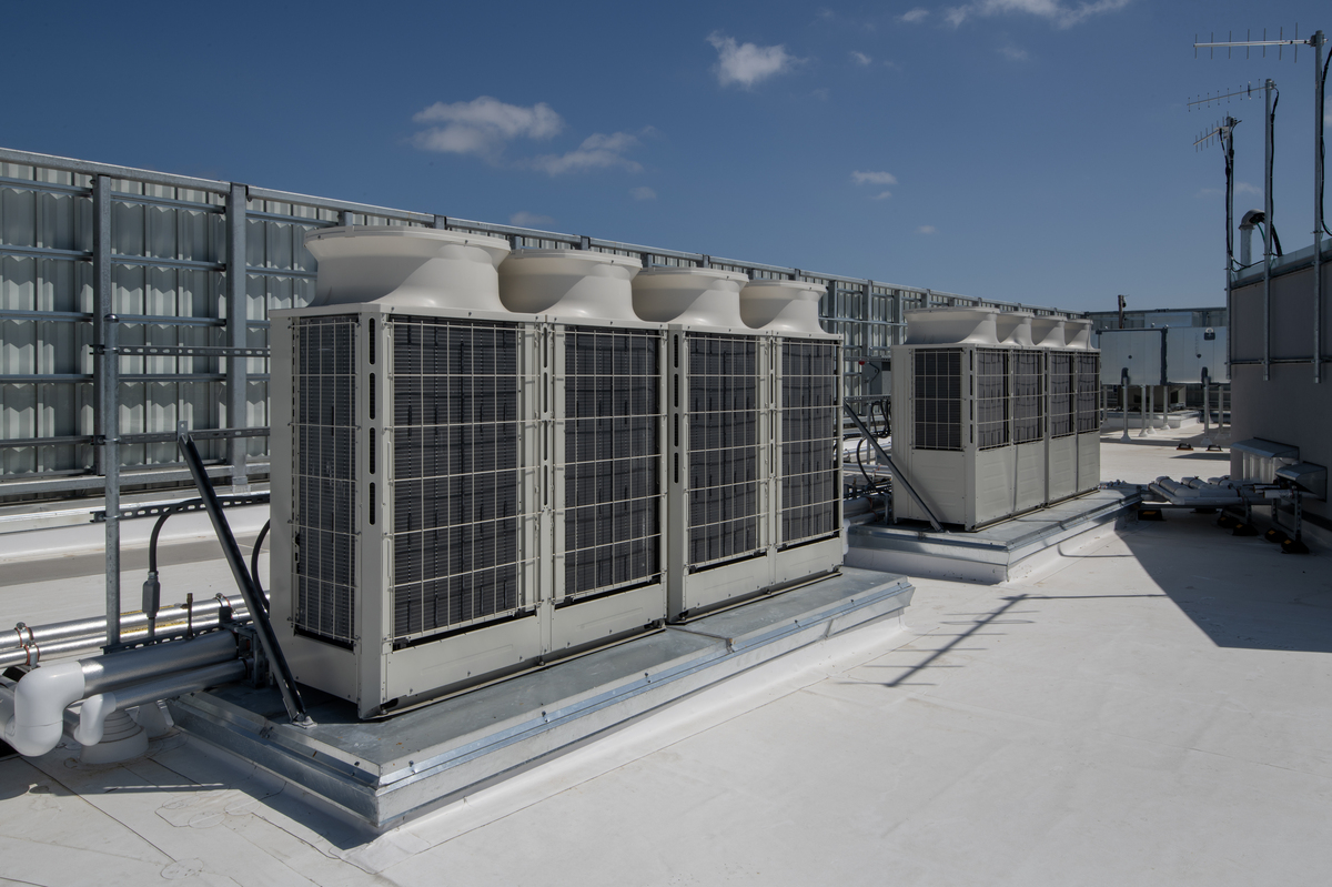 能源中心 vs VRV空调：哪种更适合你？