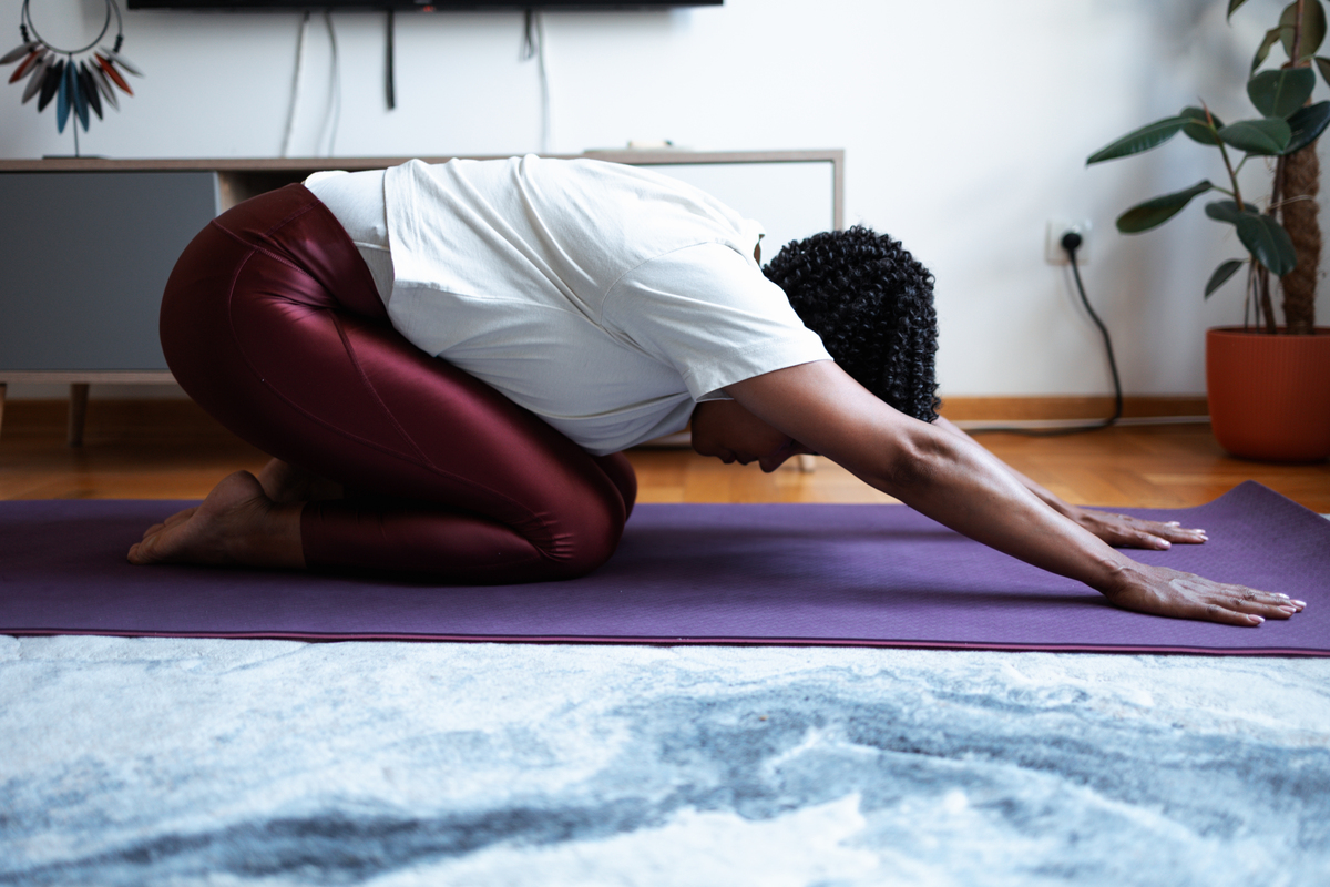 瑜伽垫顺口溜：轻松练习，健康生活