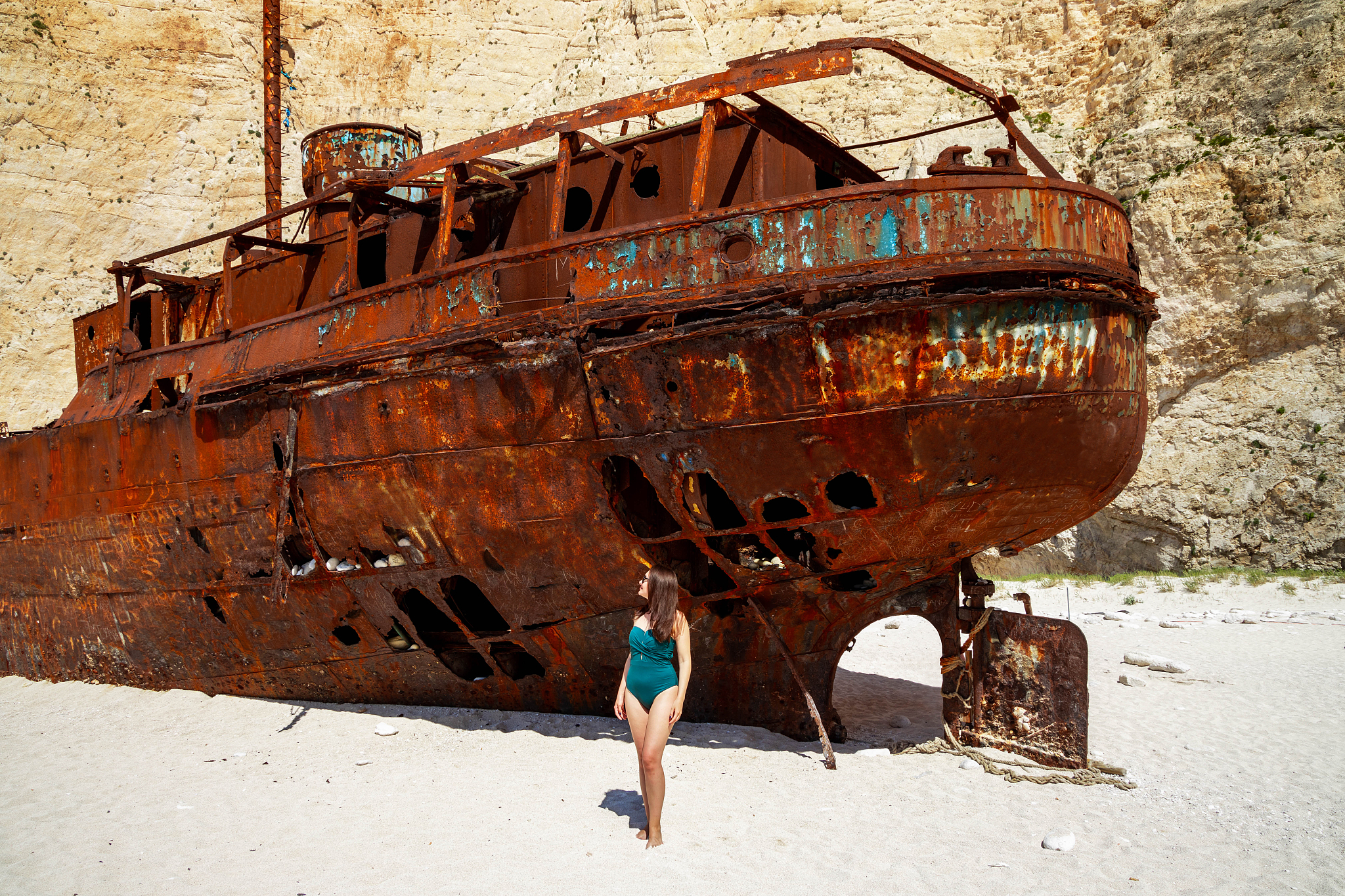 write a story of robinson crusoe after he left the island