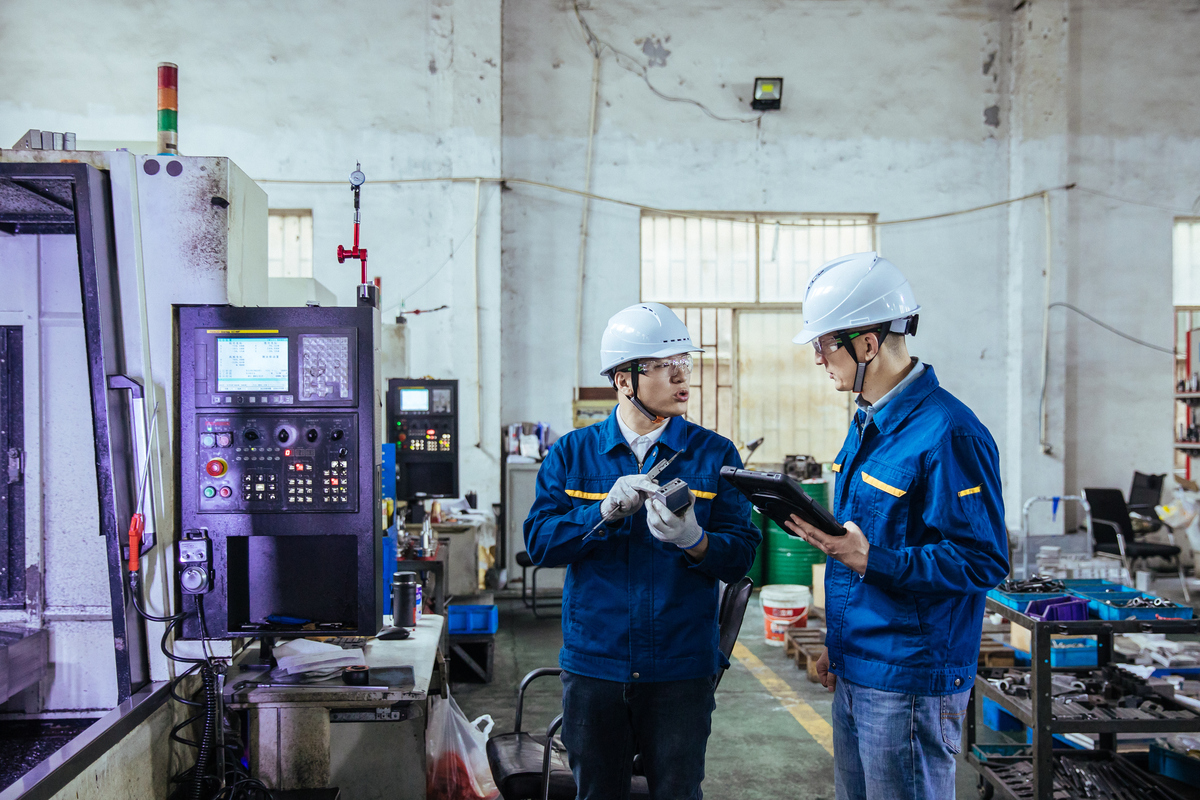 电气设备开发与生产：多学科视角，培养卓越工匠精神