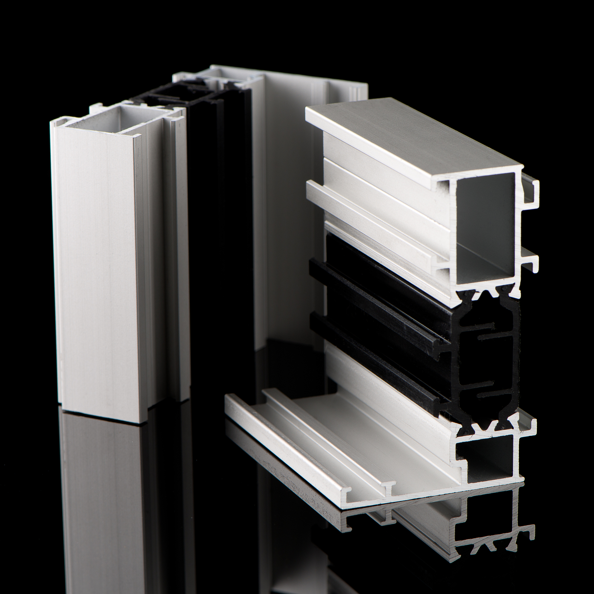 Edge Banding Design Based on Convex Model and Back Door Inner Panel