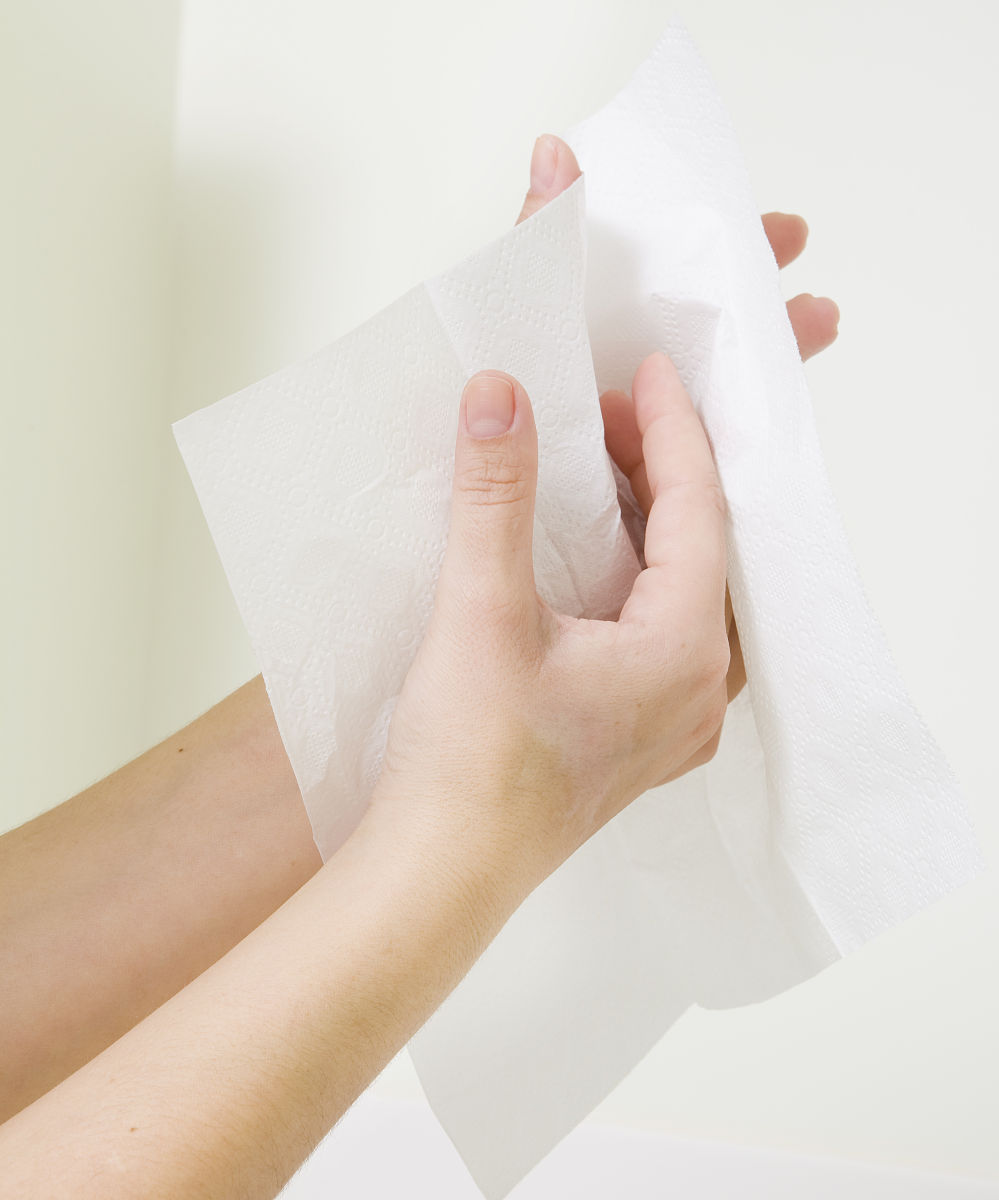 记住这个口诀省下百万看病前一定要收藏分享给家人早不洗头饿不洗澡汗水没干冷水不沾男不离酒女不离藕多吃生姜健健康康多吃大蒜细菌走远油炸少吃烟泡别吃饭前喝康胜过药方饭后吸烟早日成仙冷水洗脸热水洗手温水刷牙烫水泡脚身体健康点赞收藏。上述内容修改百分之三十但使其意思不变要符合抖音短视频规则必须要人性化语句通顺不可删重点