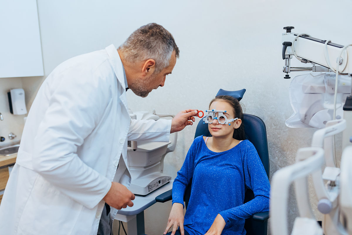 重庆市三峡卫生学校眼视光与配镜专业包含哪些重要课程