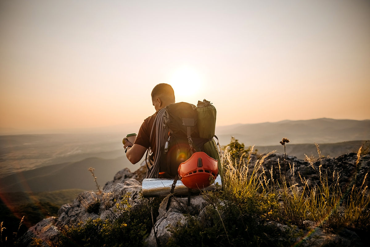 基于小学语文学习任务群下的单元整合探析以统编版教材三年级下册第五单元为例写一篇4000字的作文