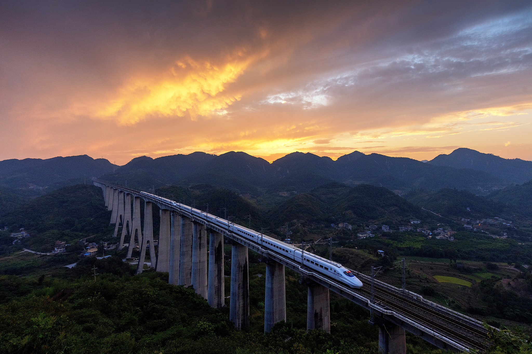 重庆铁路专业学校的发展怎么样