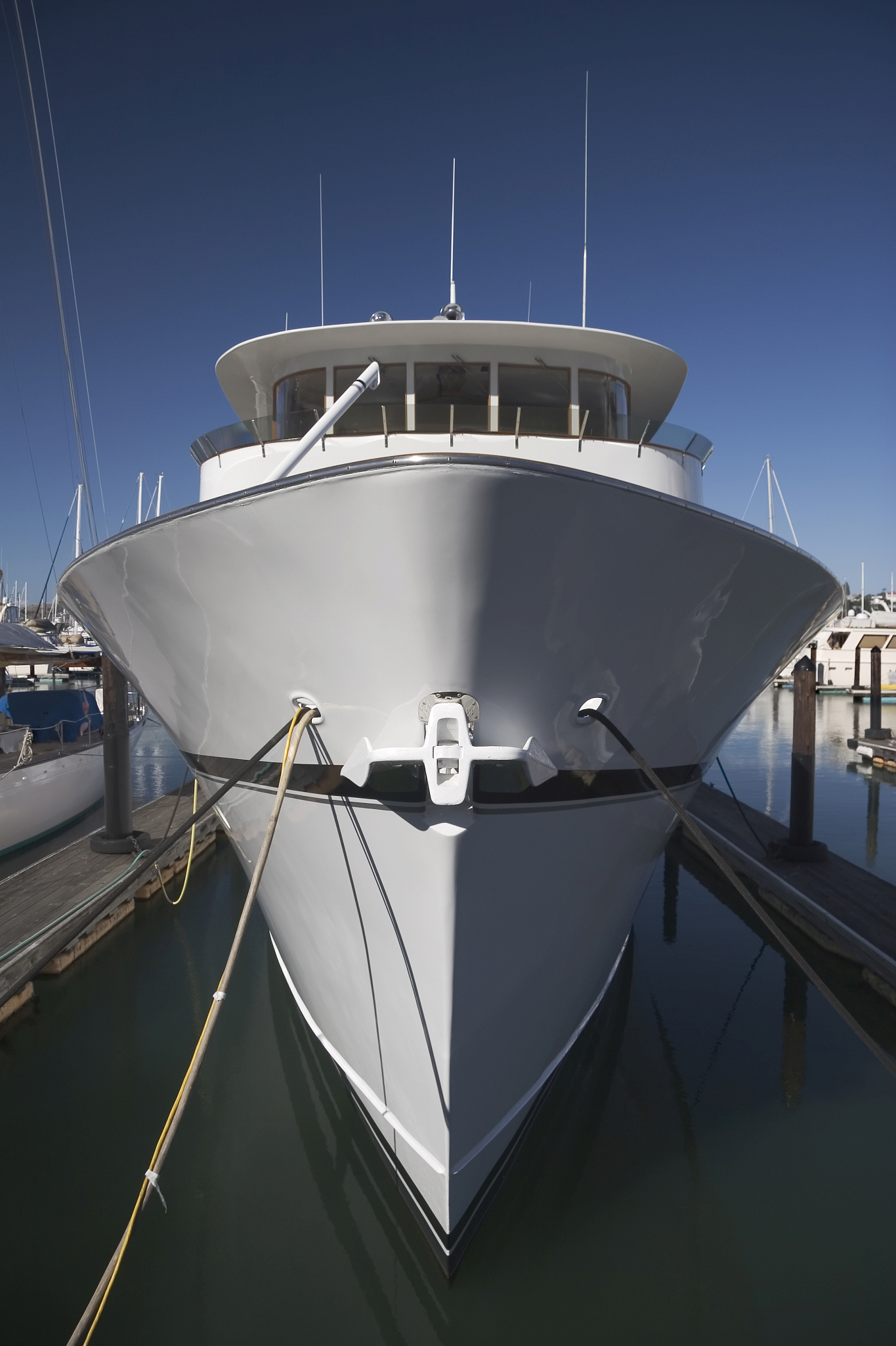 boat wide angle