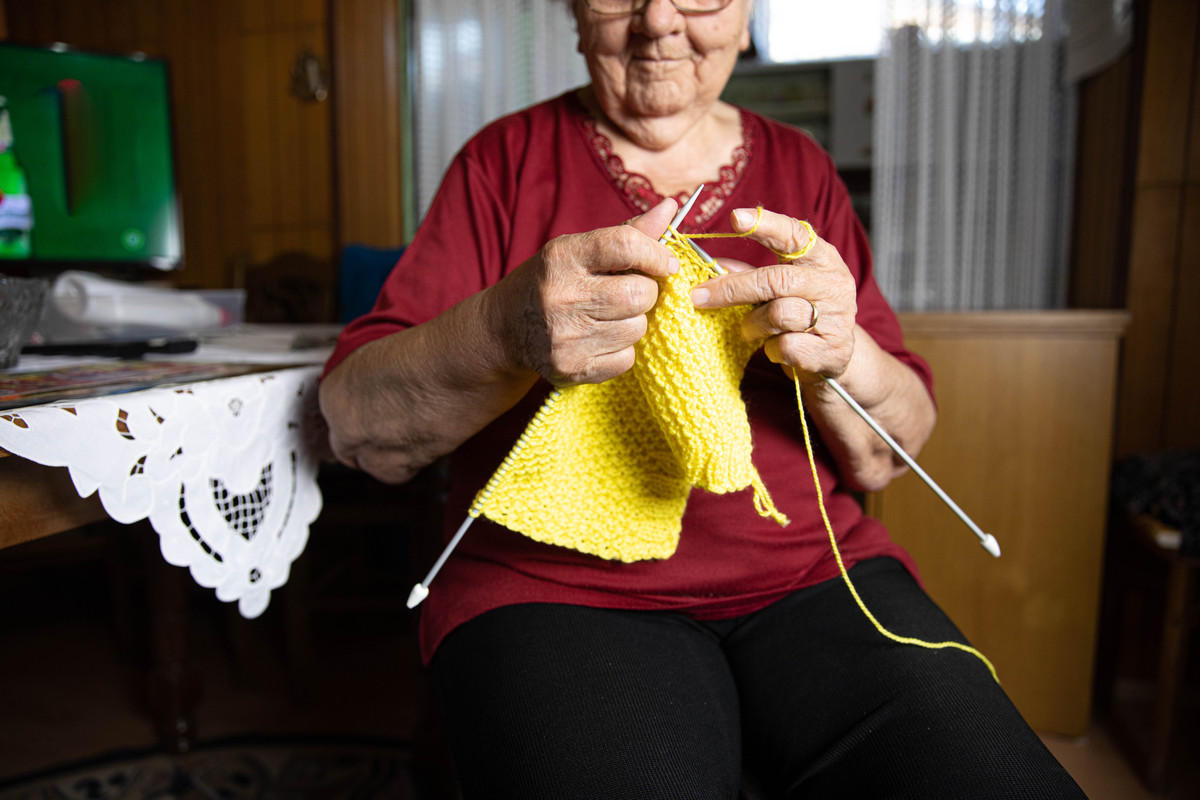 铁盒里的针线，外婆的爱意永存