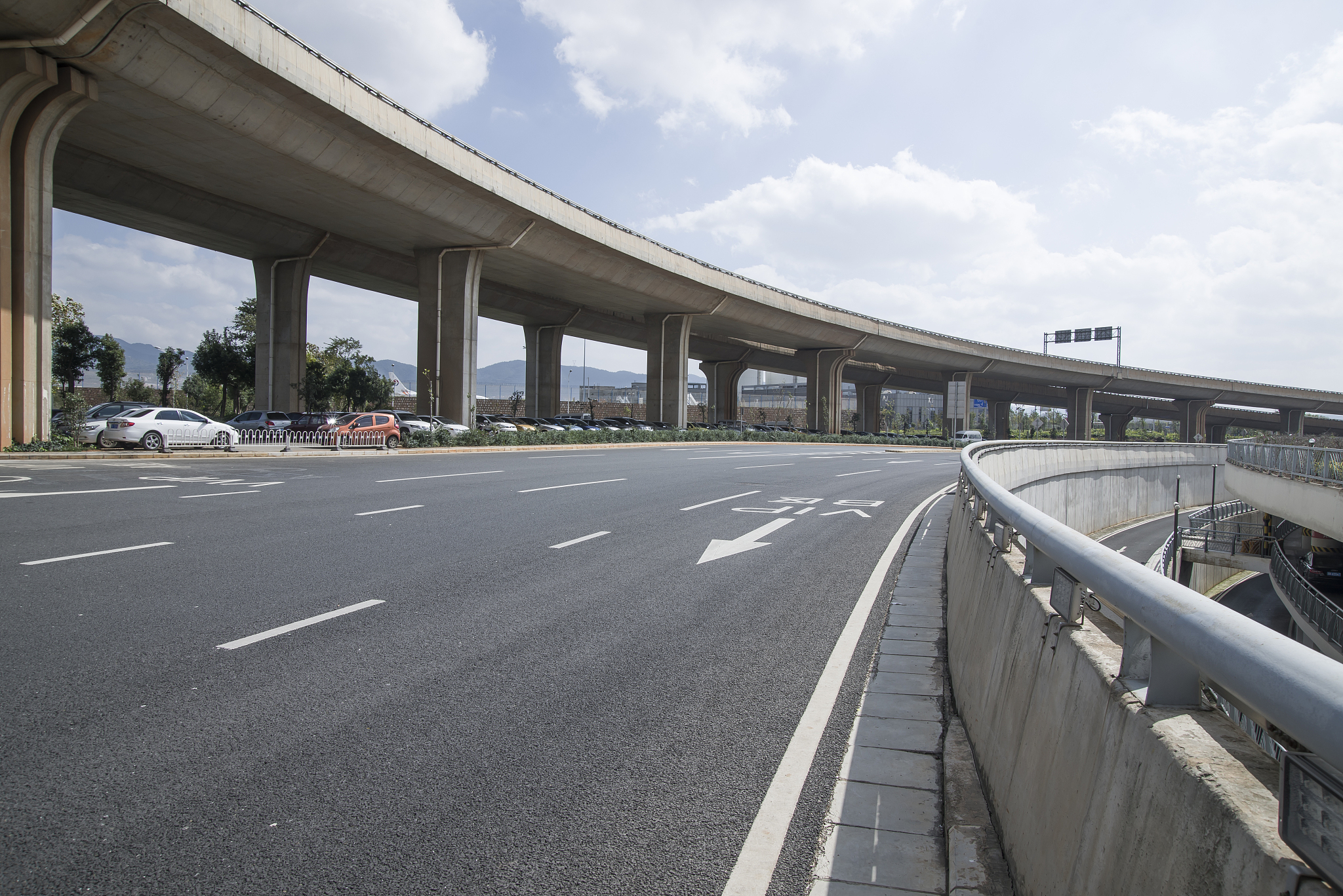 郑州交通技师学院道路桥梁工程技术专业招生-初中生入学条件