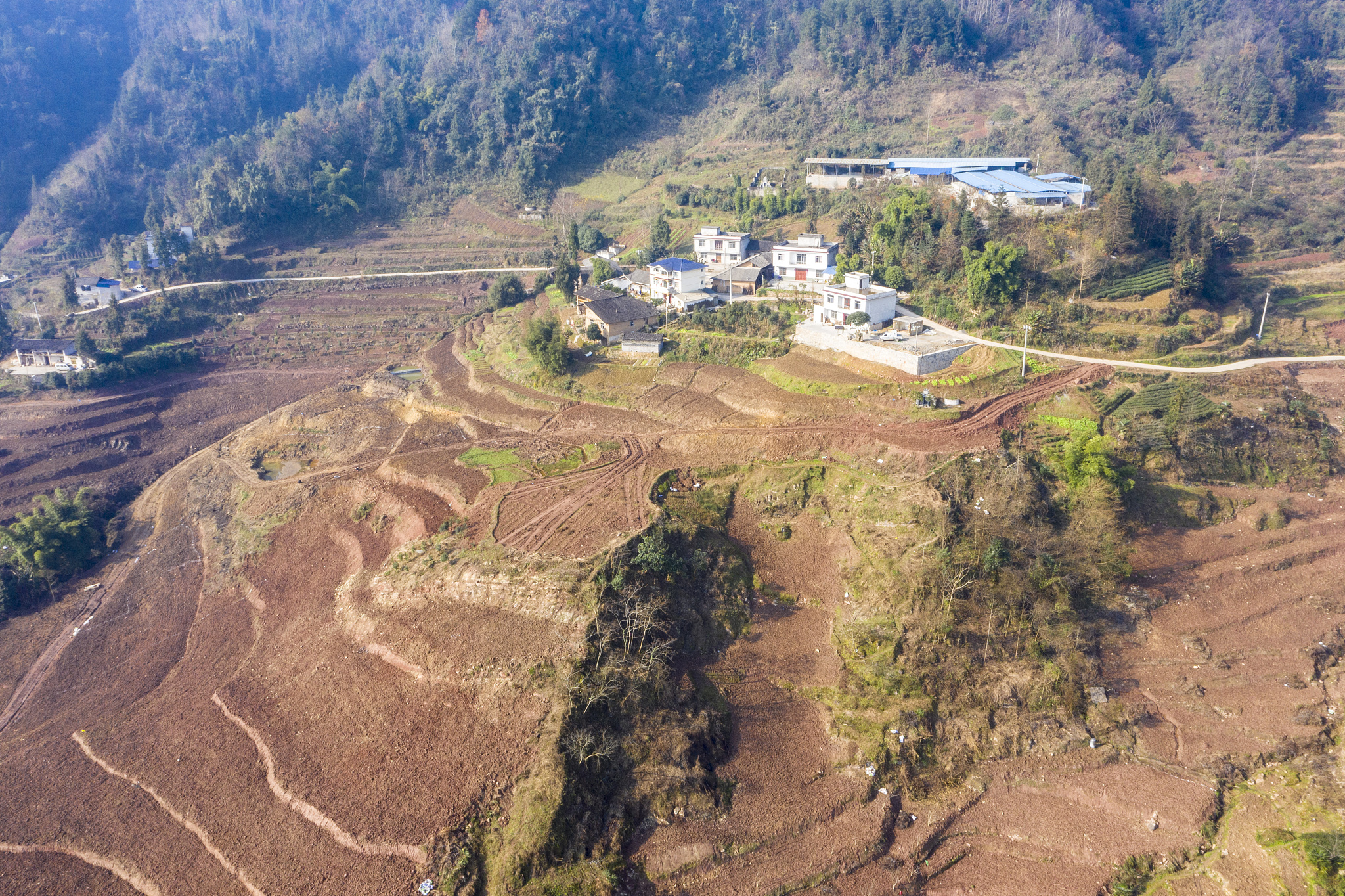 湖北黄冈团风县方高坪镇地质条件分析：优越性与潜在风险