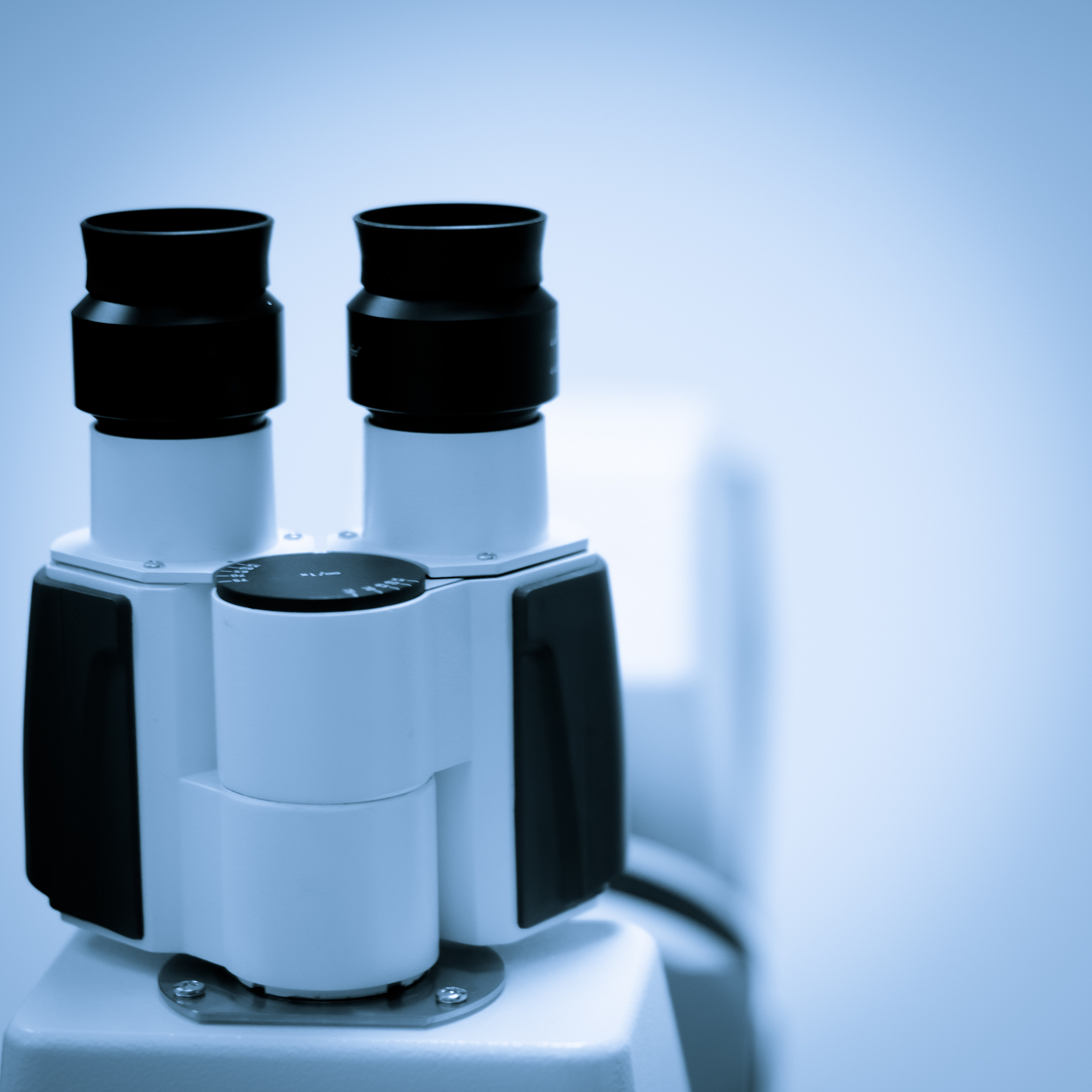 Distance Measurement Using Optical and Acoustic Sensors: Time-of-Flight Method
