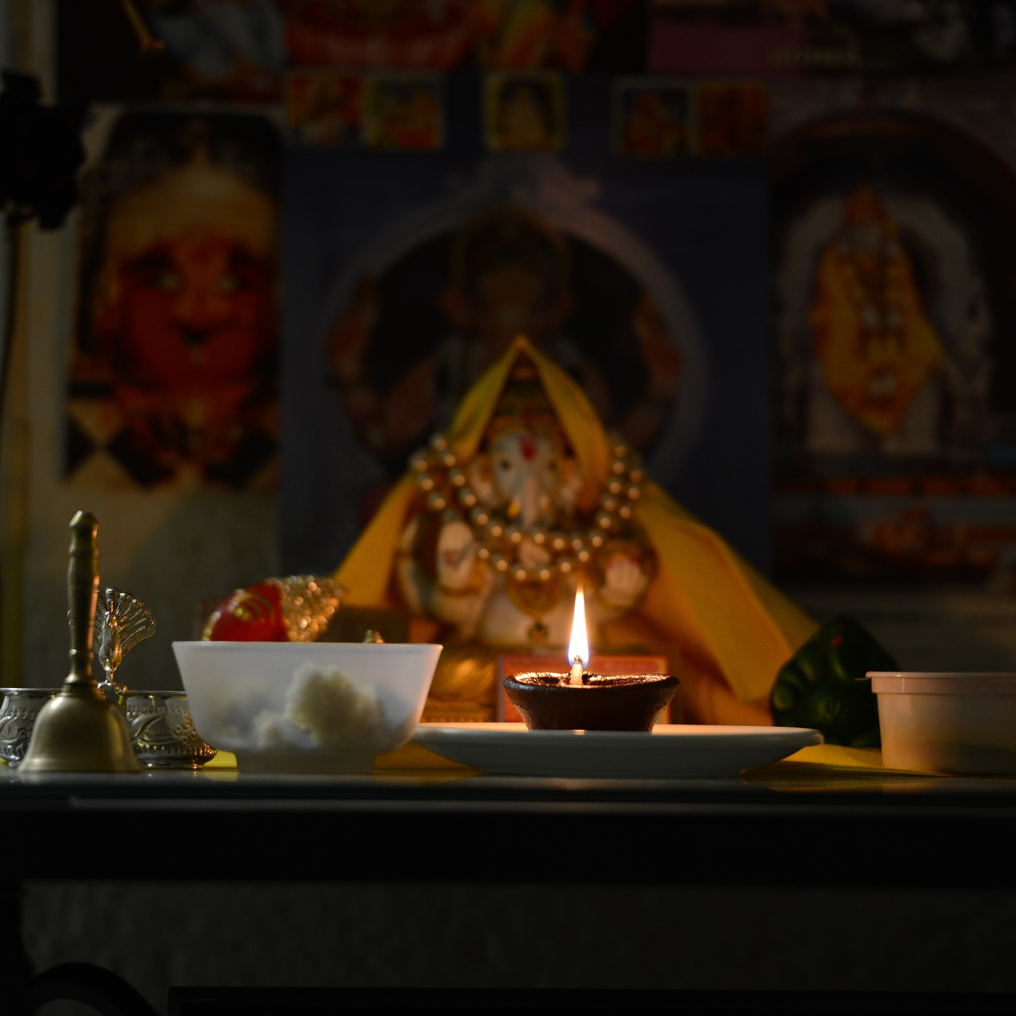 招魂：古老巫术与灵魂沟通的奥秘