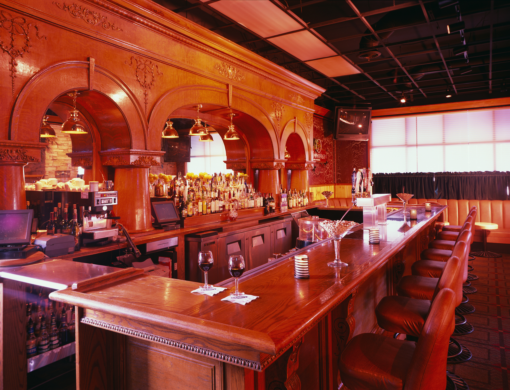 Maria Antonia trabajaba de periodista para La Vanguardia un periódico de Barcelona Escriba lo que ella y sus colegas hacían usando el imperfecto1 La relación de Puerto Rico con los Estados Unidos se c