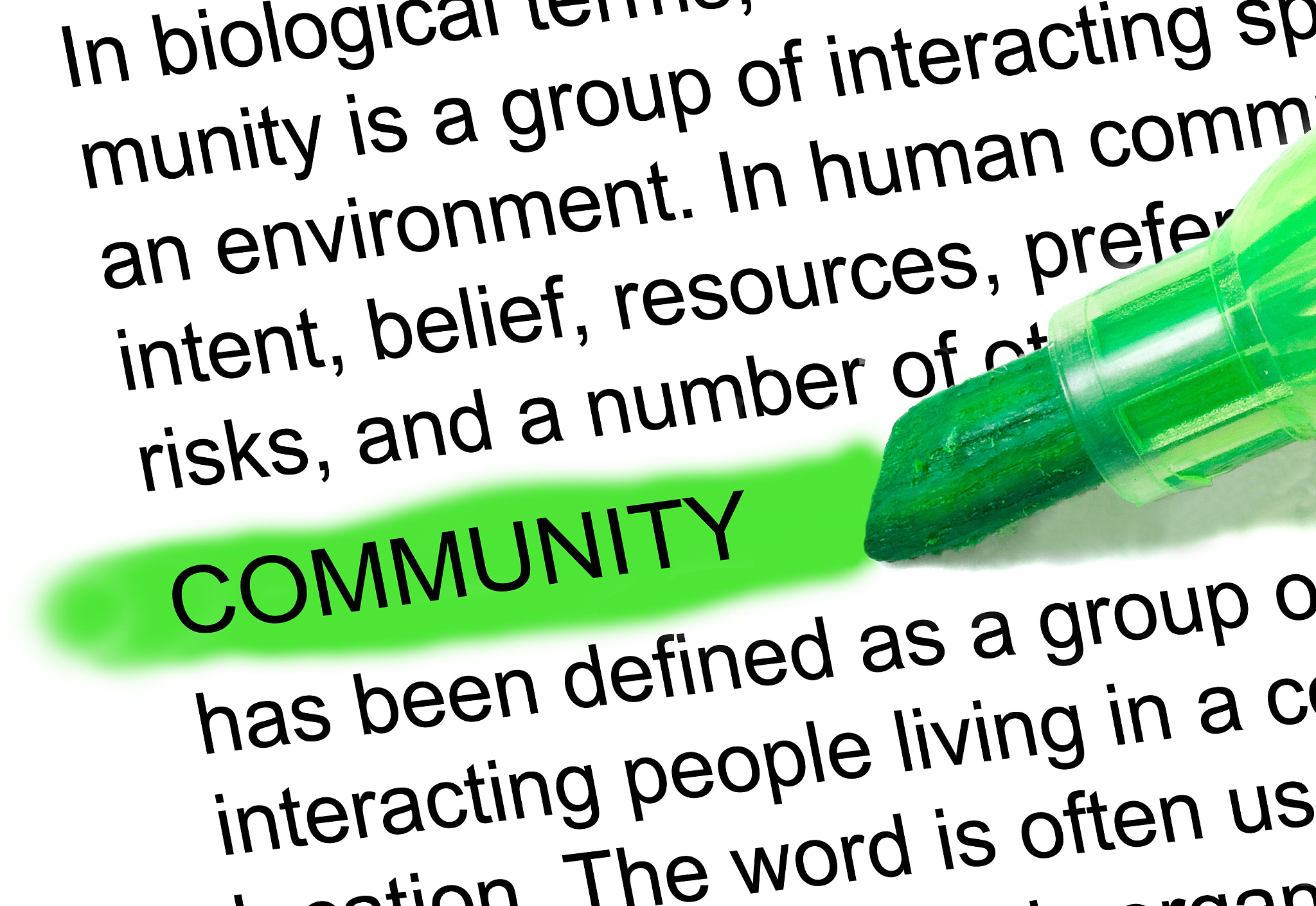 pycharm 绿色波浪线提醒Typo