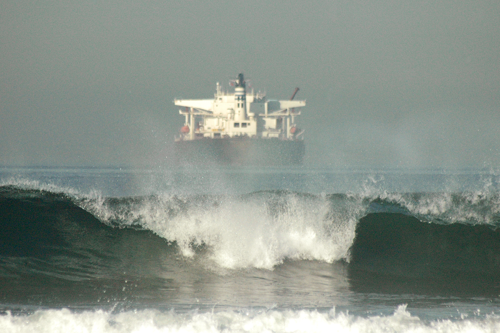 1 Our findings in the documents provided by memberFrom the damaged list for containers issued by COSTAO for vessel DAPHNE VOY No 2085W we noticed that the 8 containers used to transport the menti