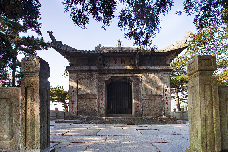 九江2021年300分能上铁路学校吗